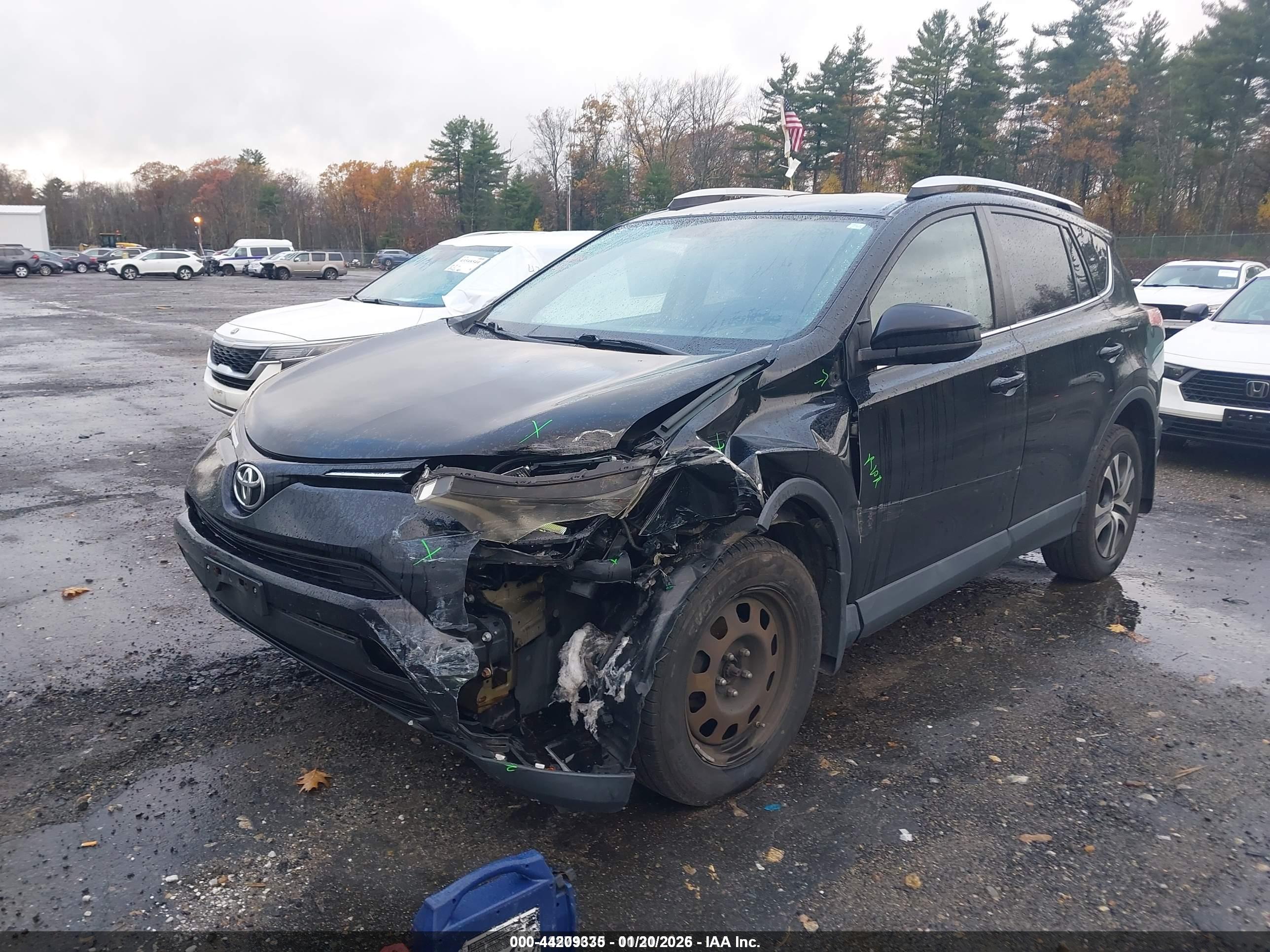 TOYOTA RAV4 image 6