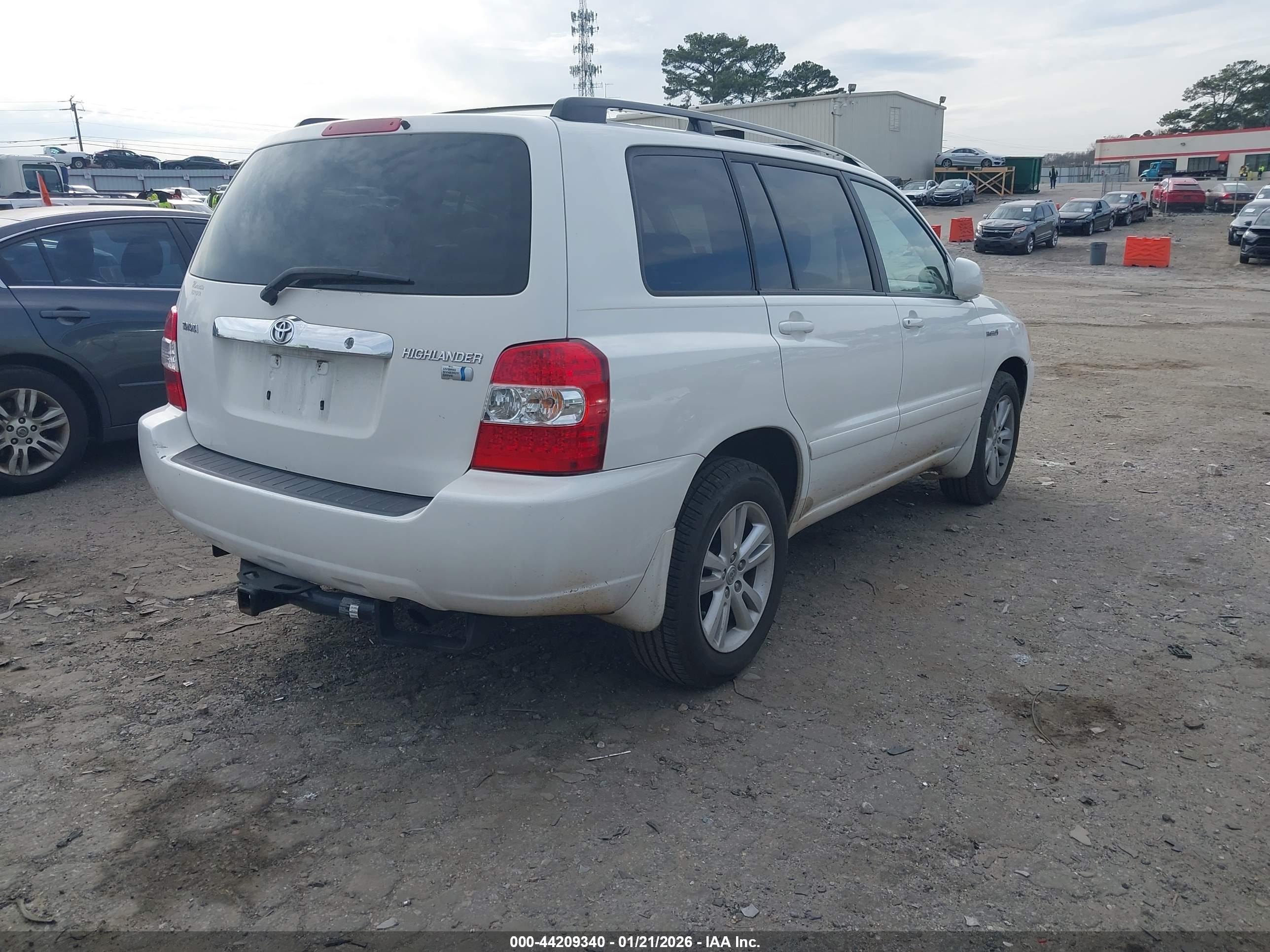 TOYOTA HIGHLANDER image 4
