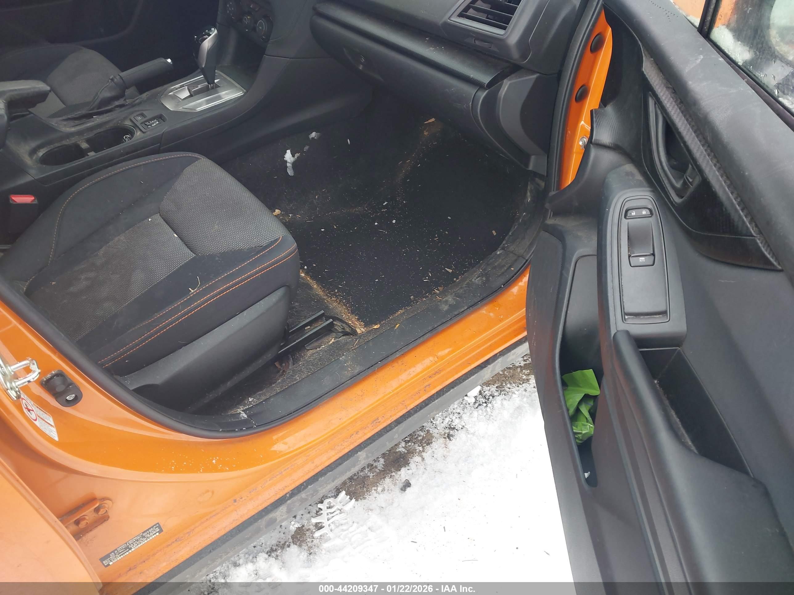 SUBARU CROSSTREK image 5