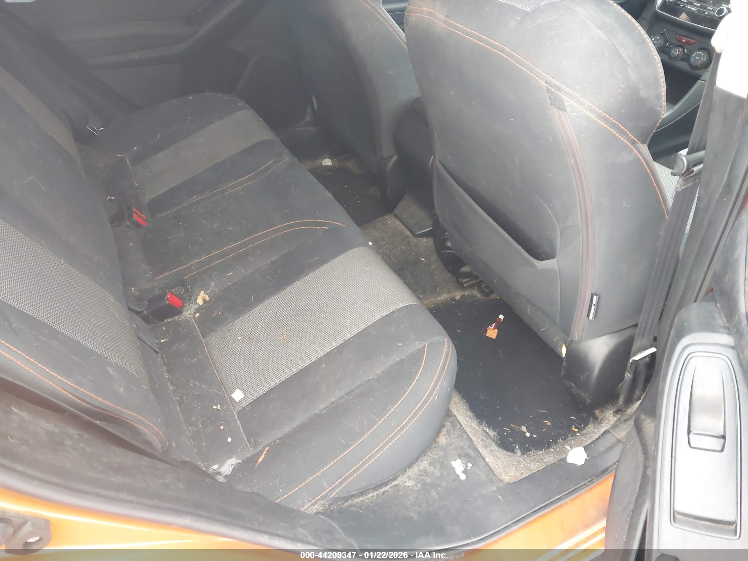 SUBARU CROSSTREK image 8