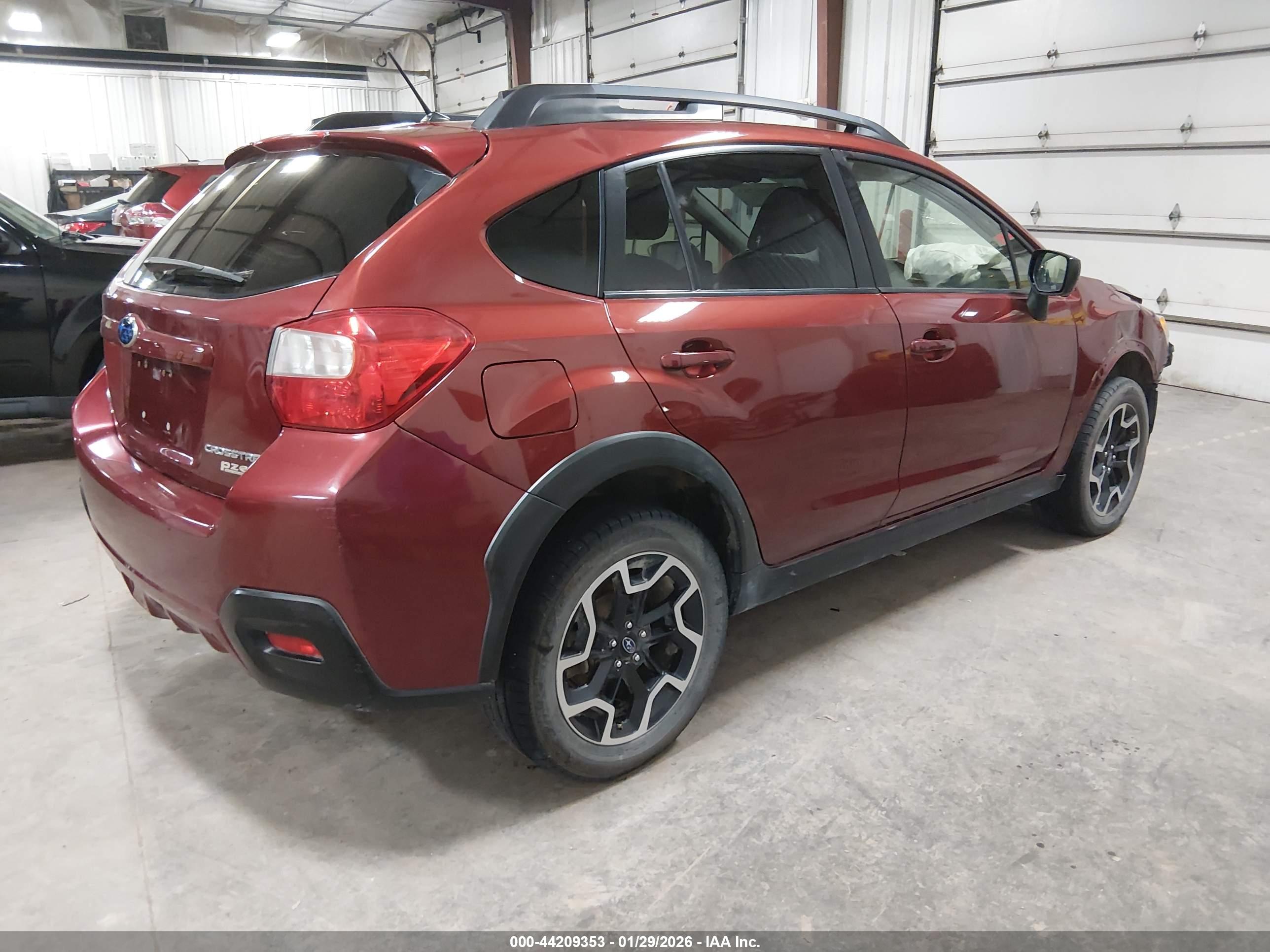 SUBARU CROSSTREK image 4