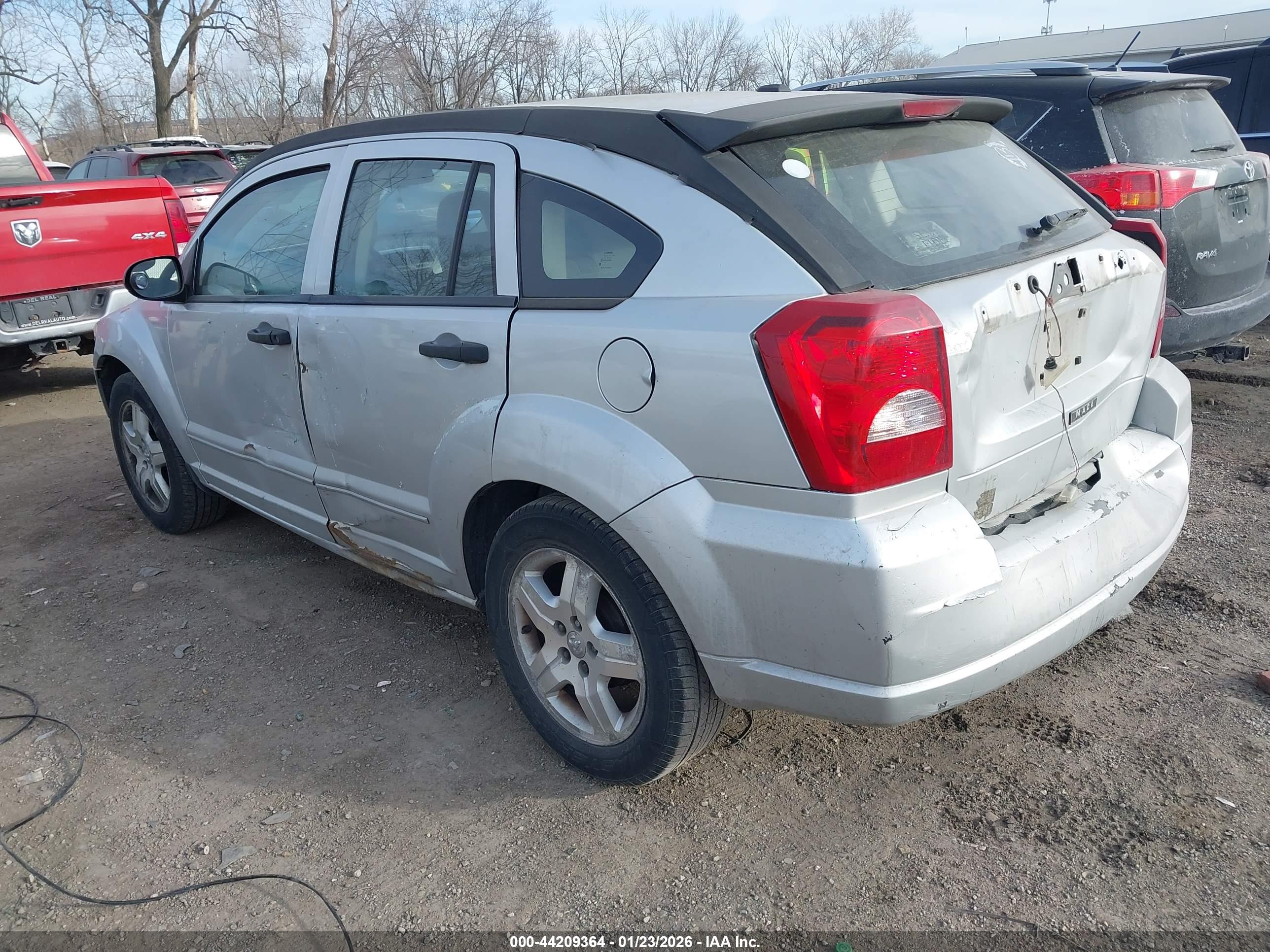 DODGE CALIBER image 3