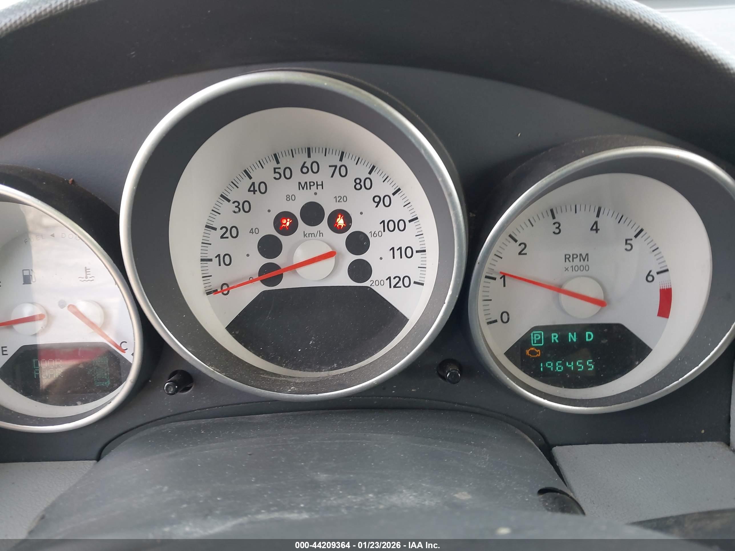 DODGE CALIBER image 7