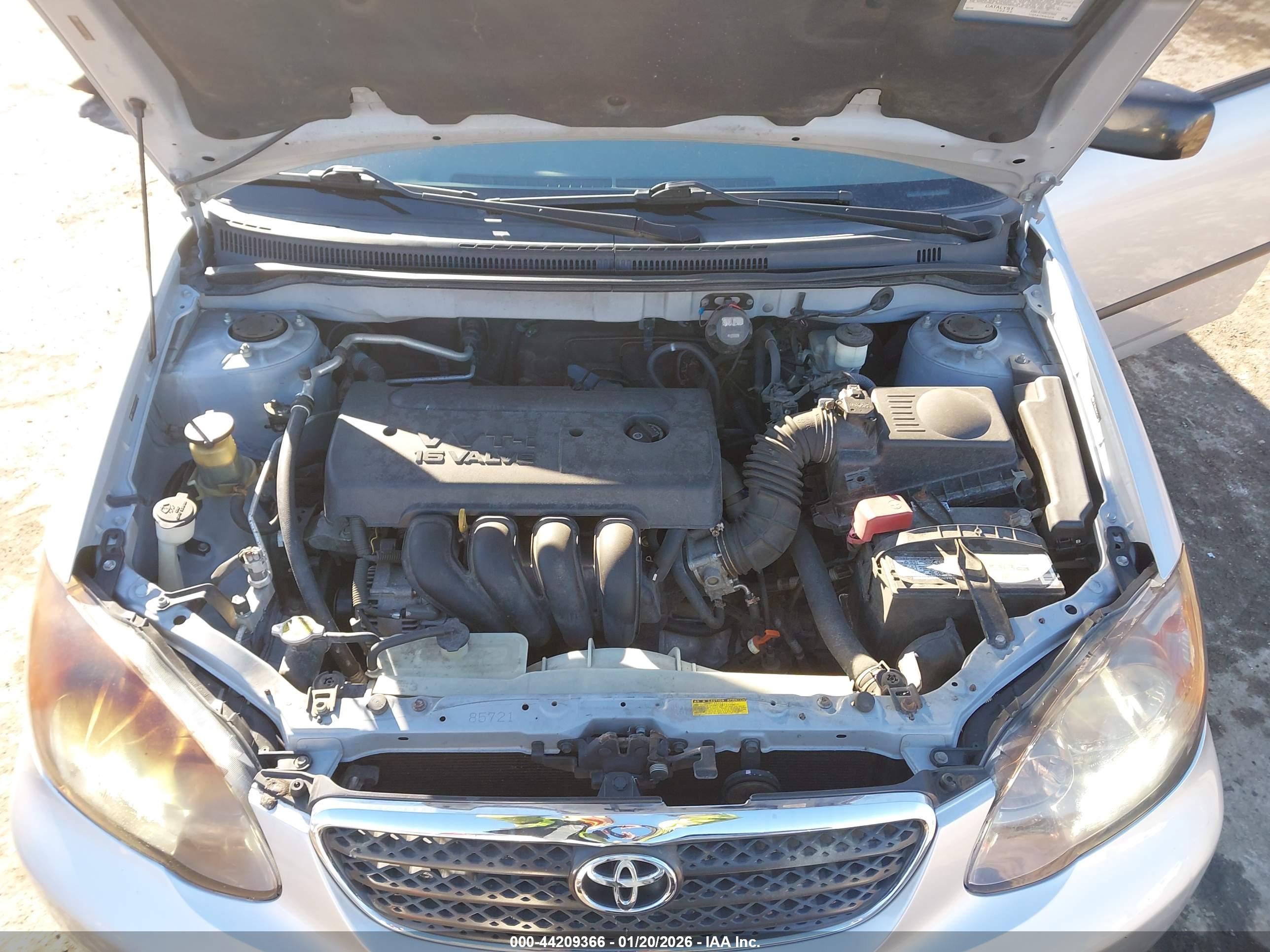 TOYOTA COROLLA image 10