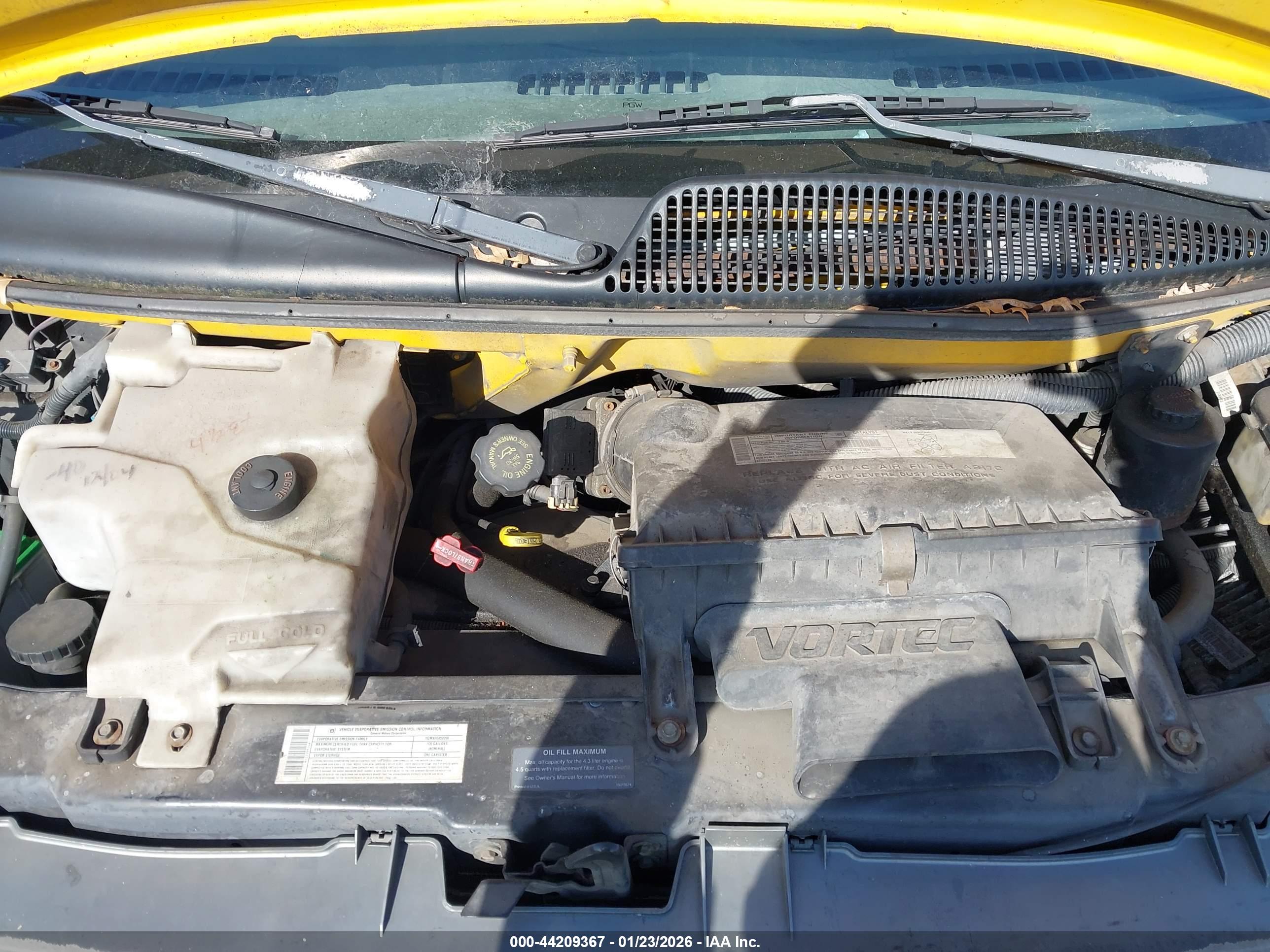 GMC SAVANA image 10