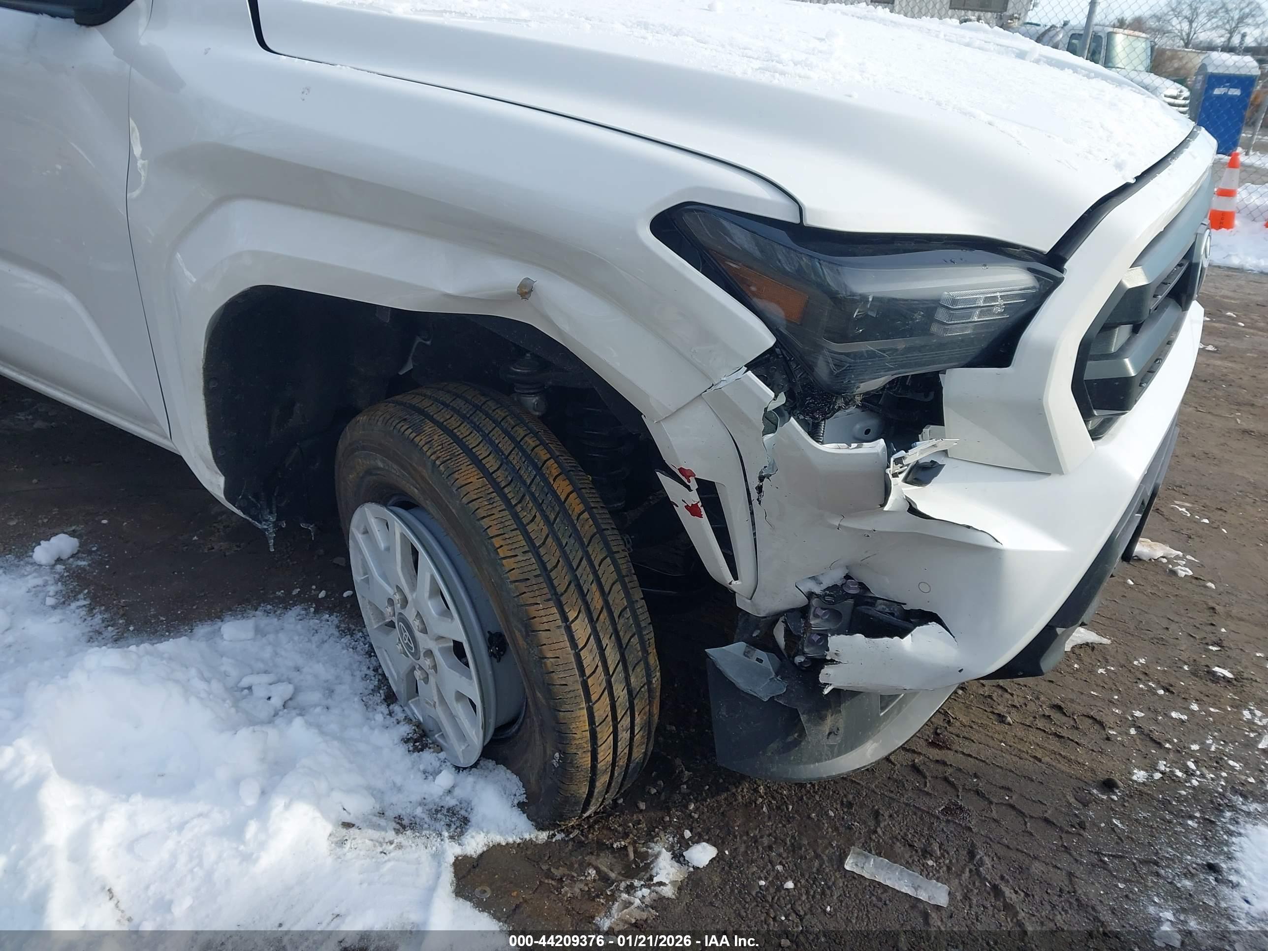 TOYOTA TACOMA image 6