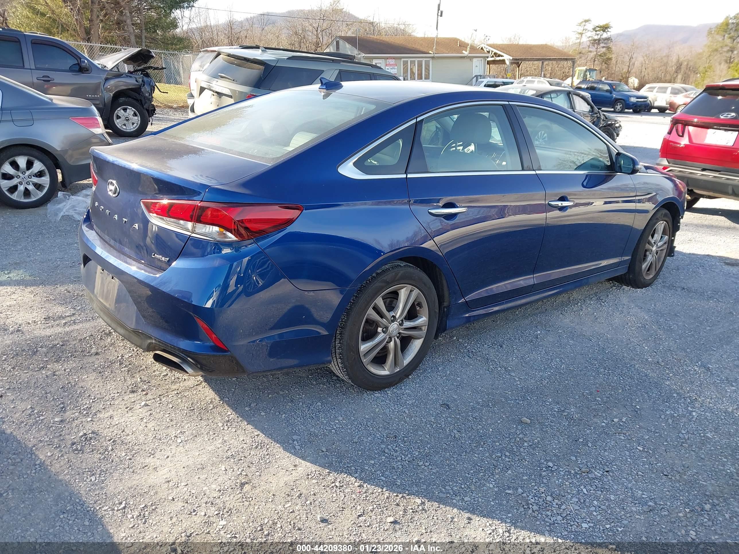 HYUNDAI SONATA image 4