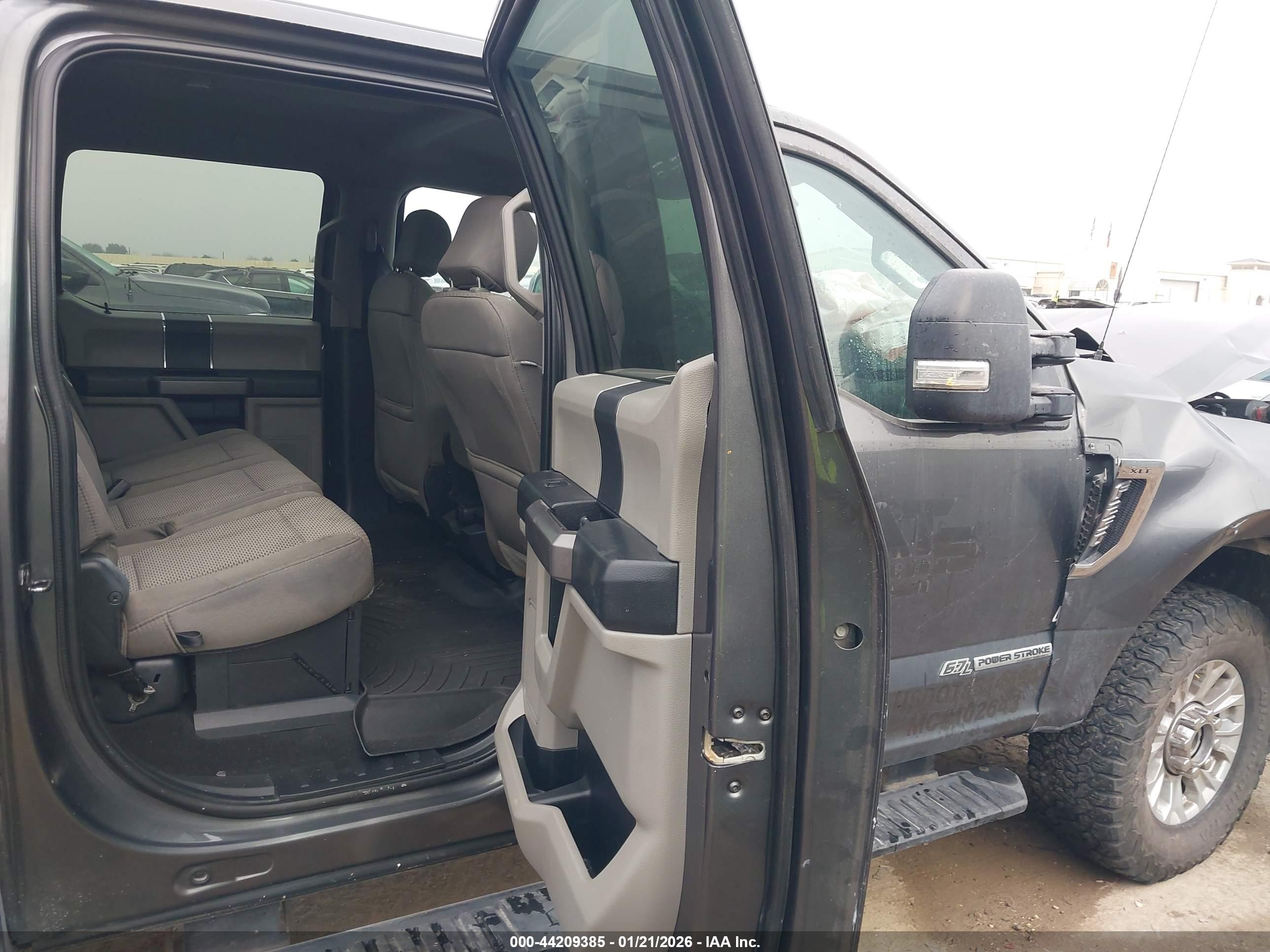 FORD F-250 image 8
