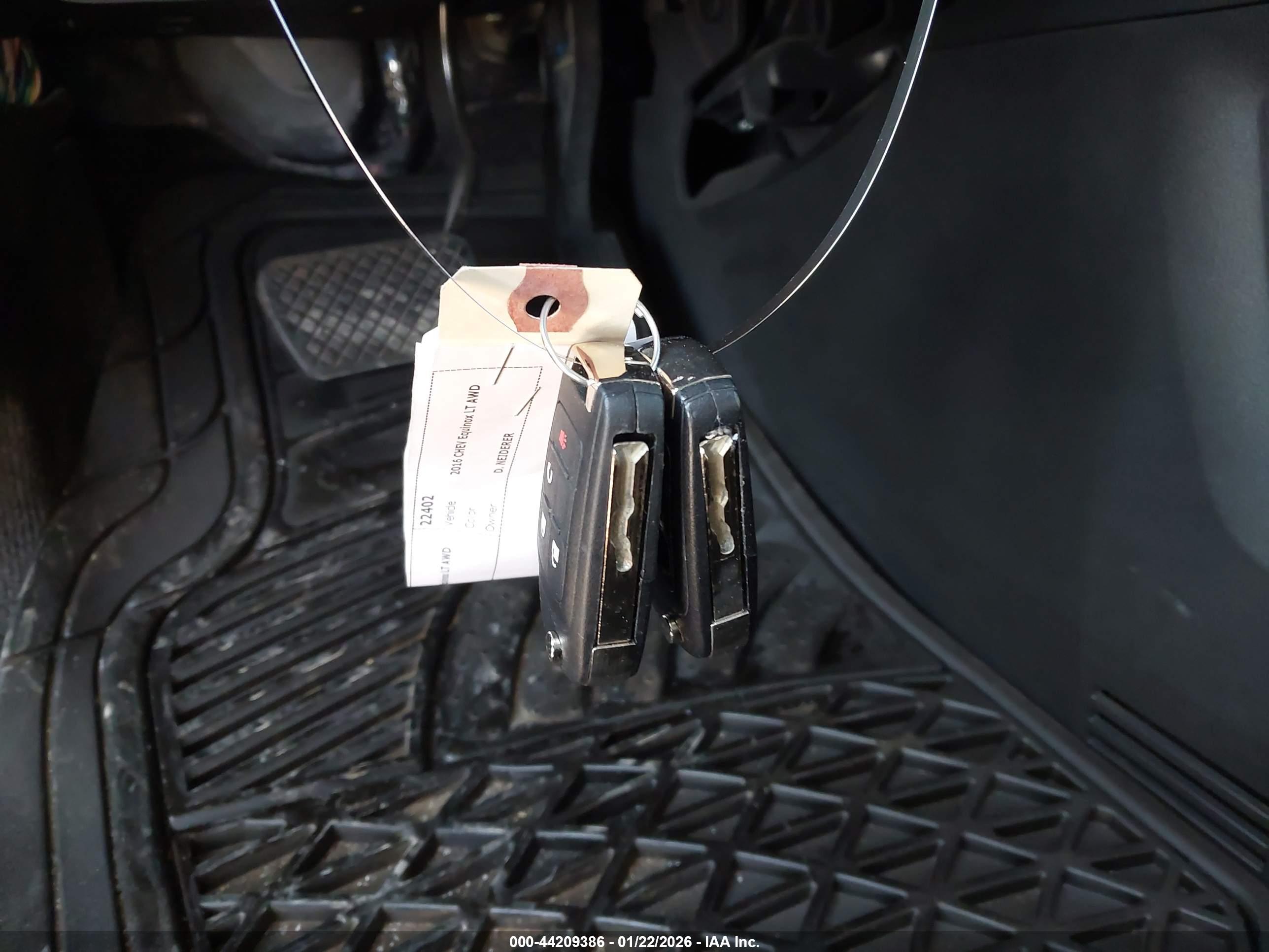 CHEVROLET EQUINOX image 11