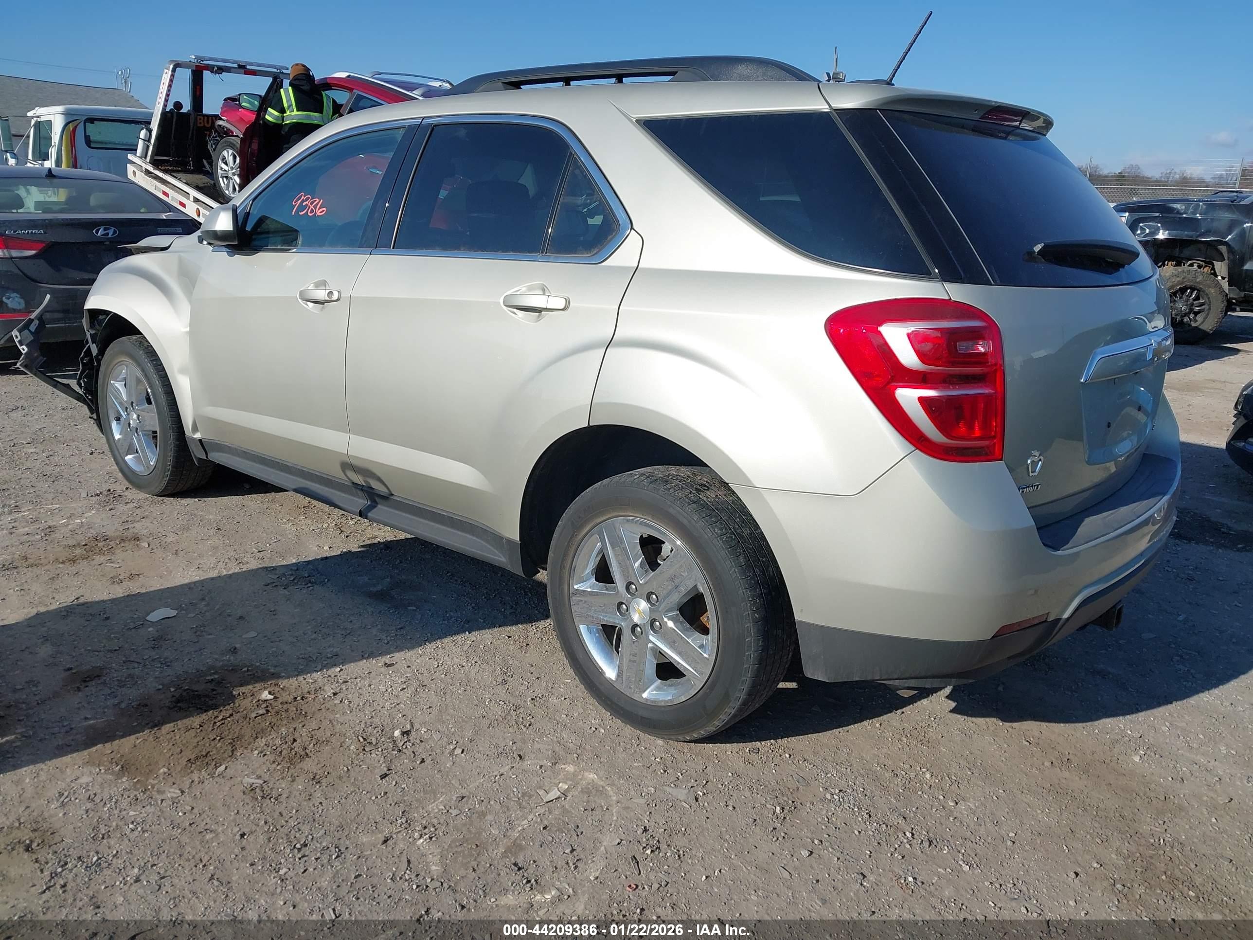 CHEVROLET EQUINOX image 3