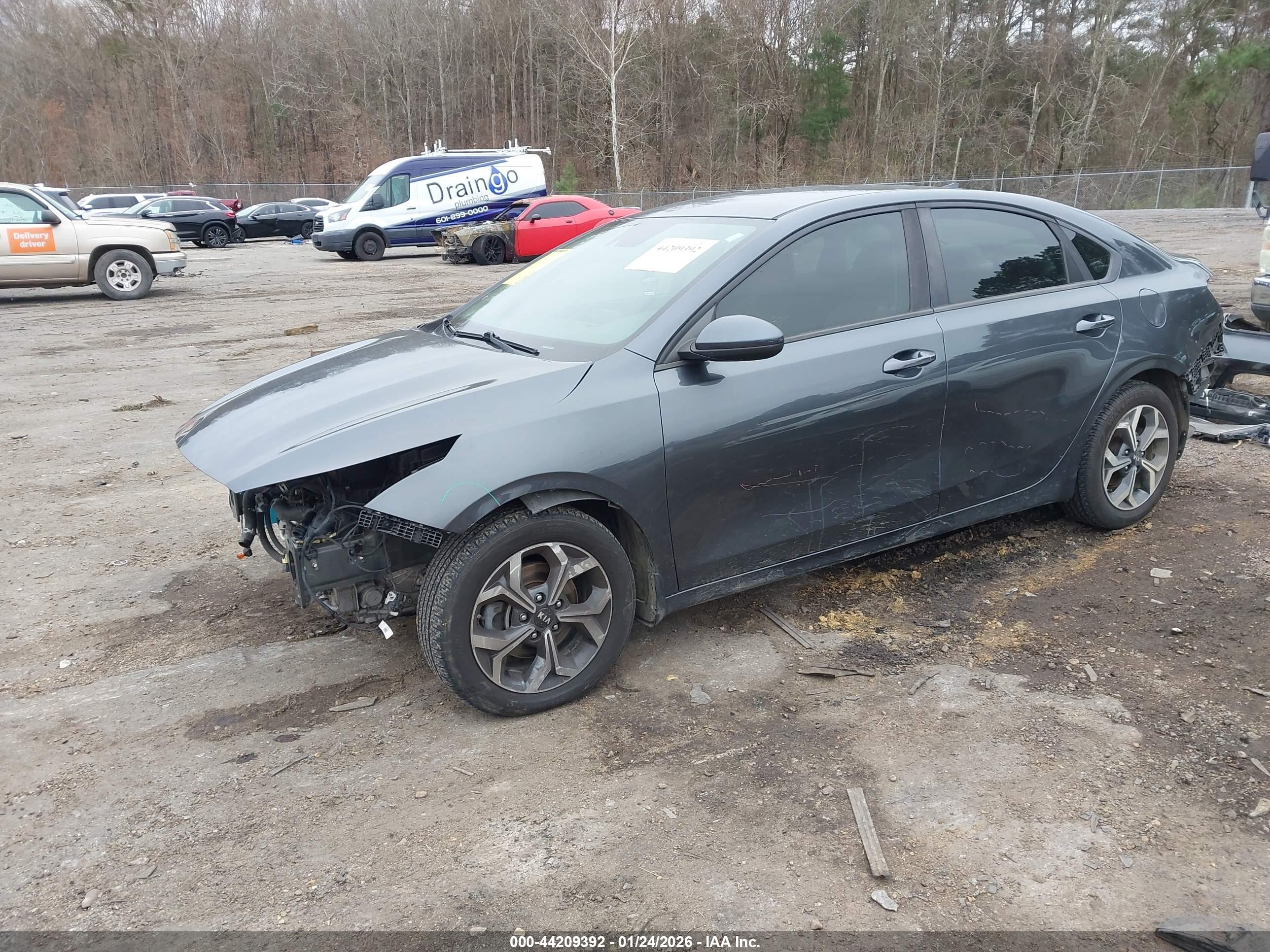 KIA FORTE image 2
