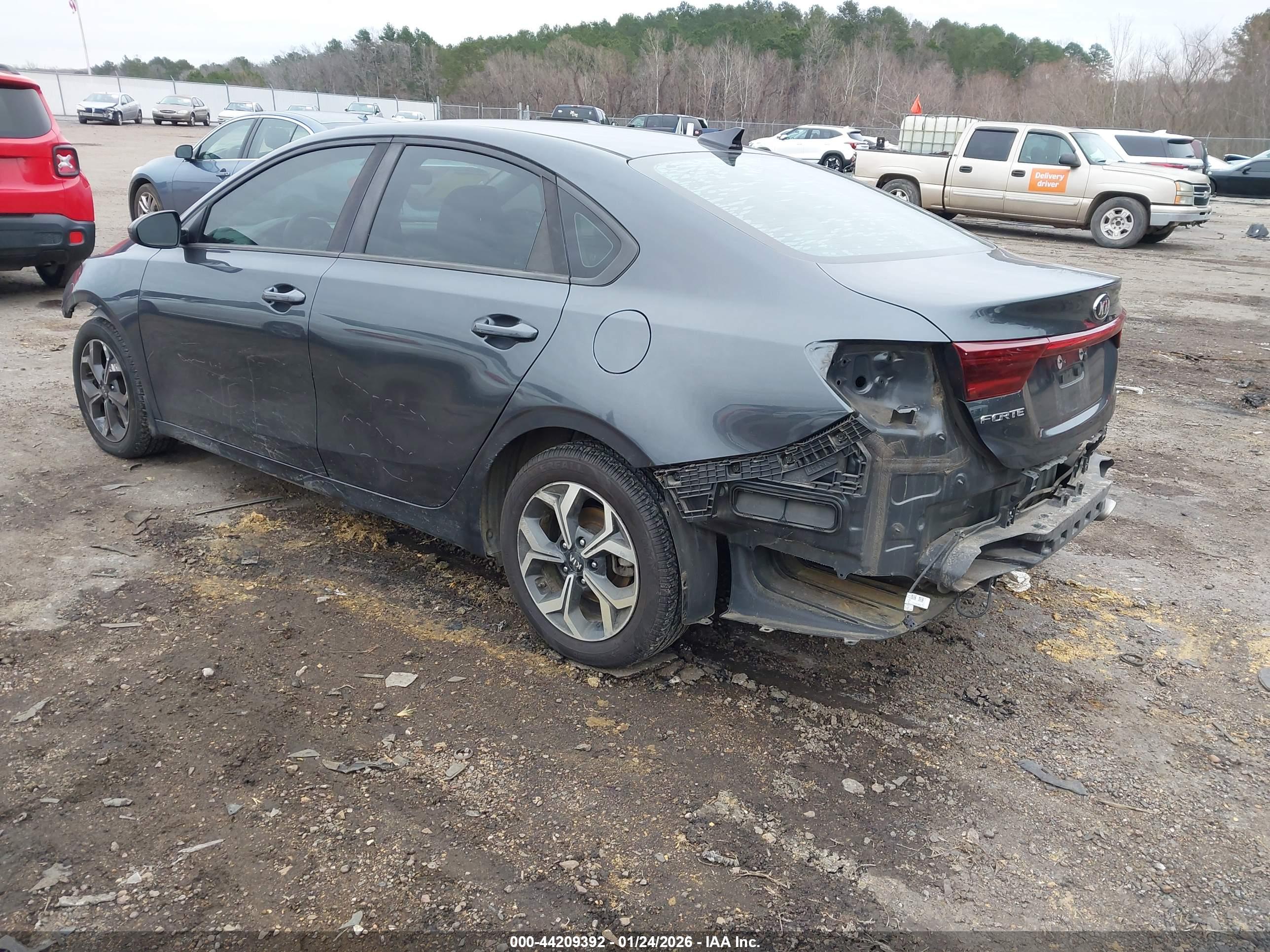 KIA FORTE image 3