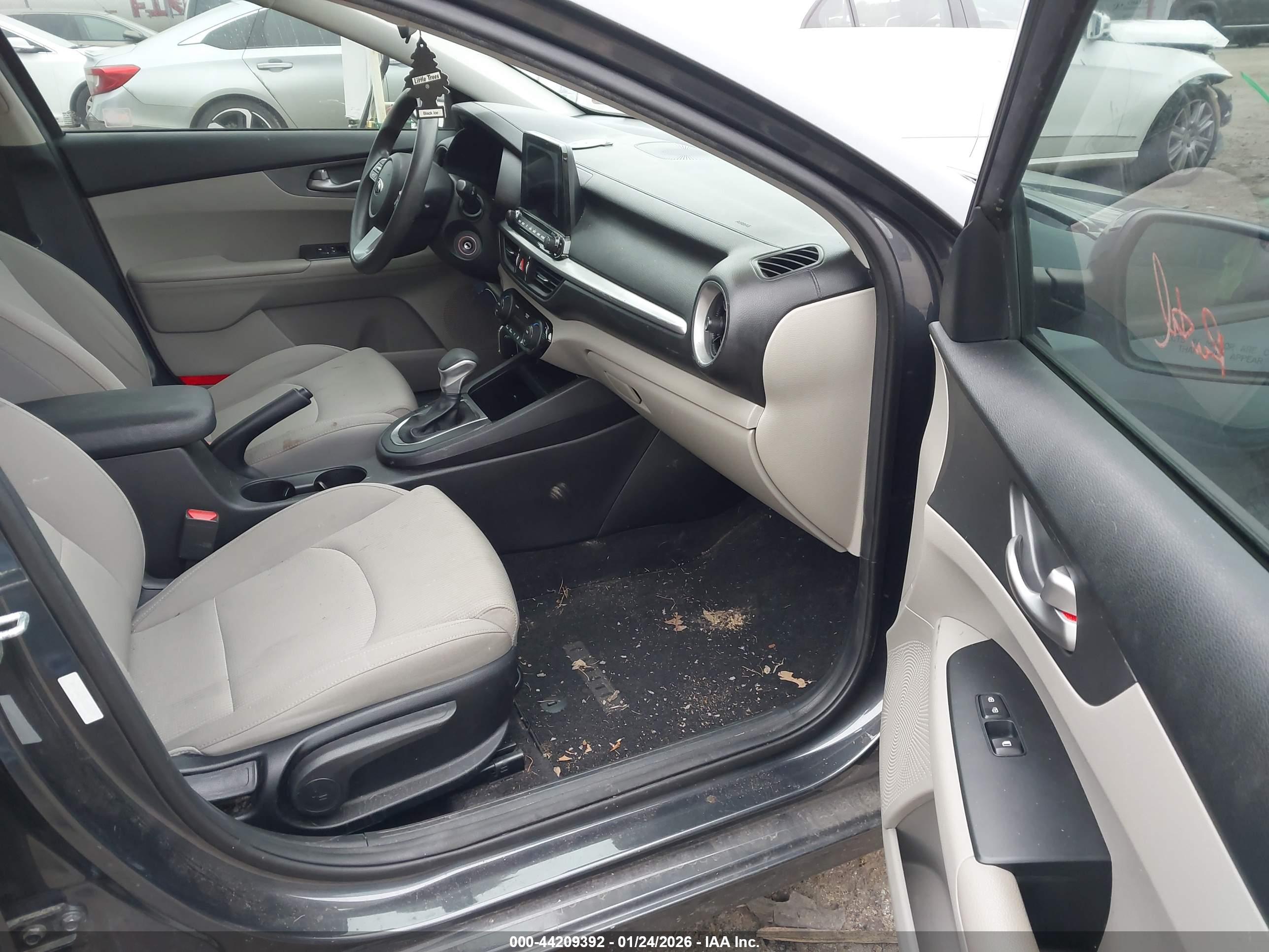 KIA FORTE image 5