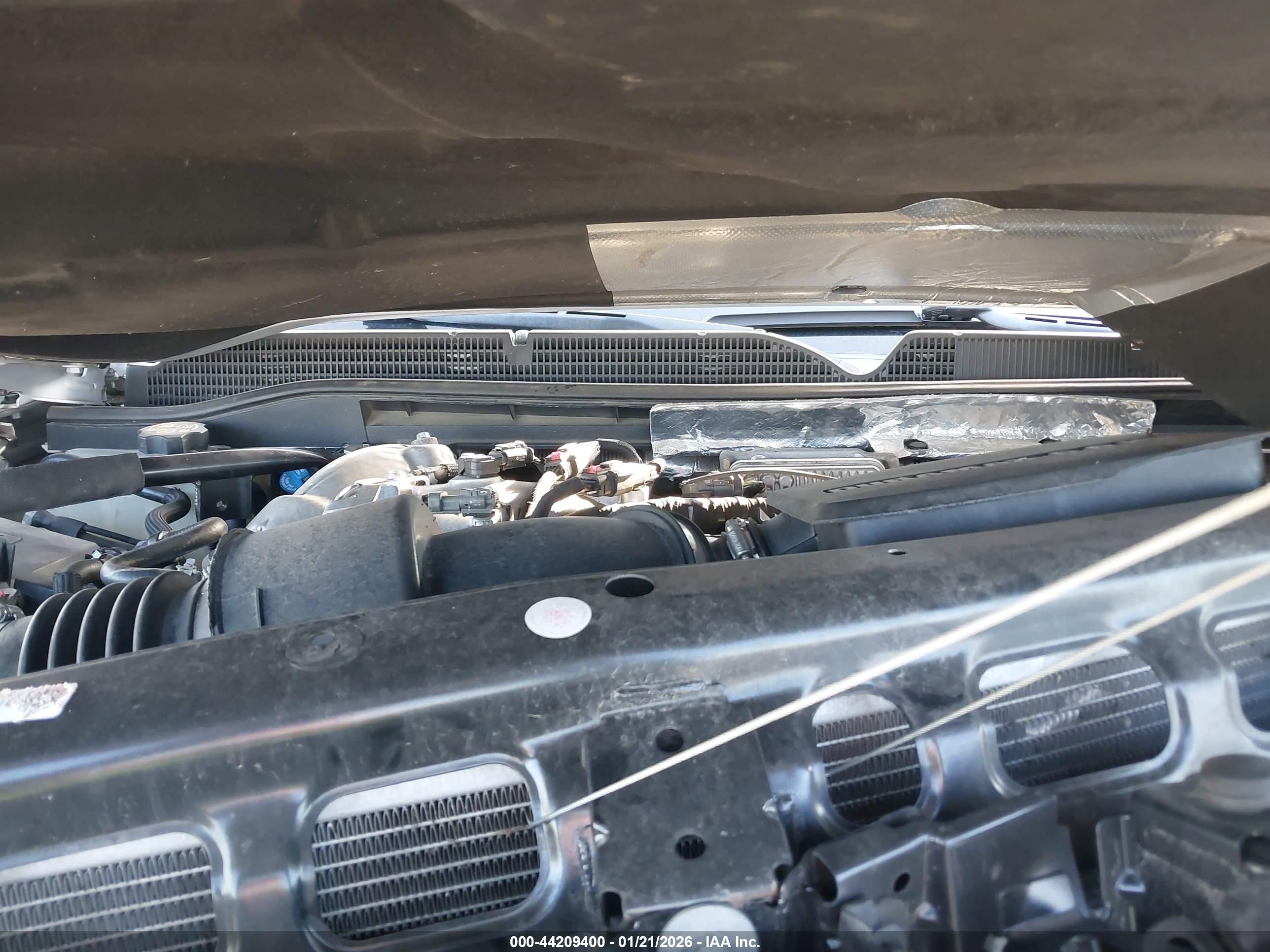 GMC SIERRA image 10