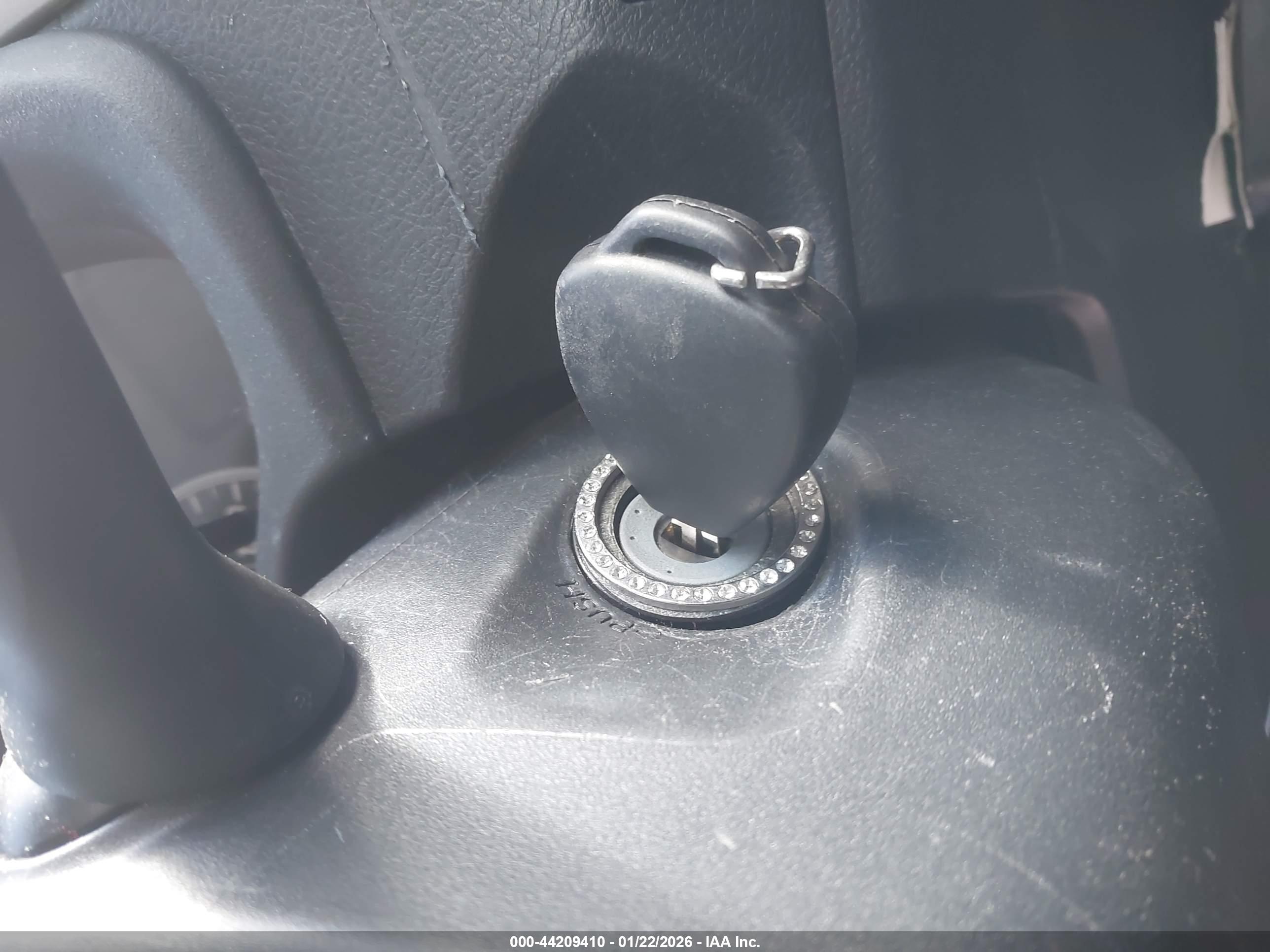 TOYOTA COROLLA image 11