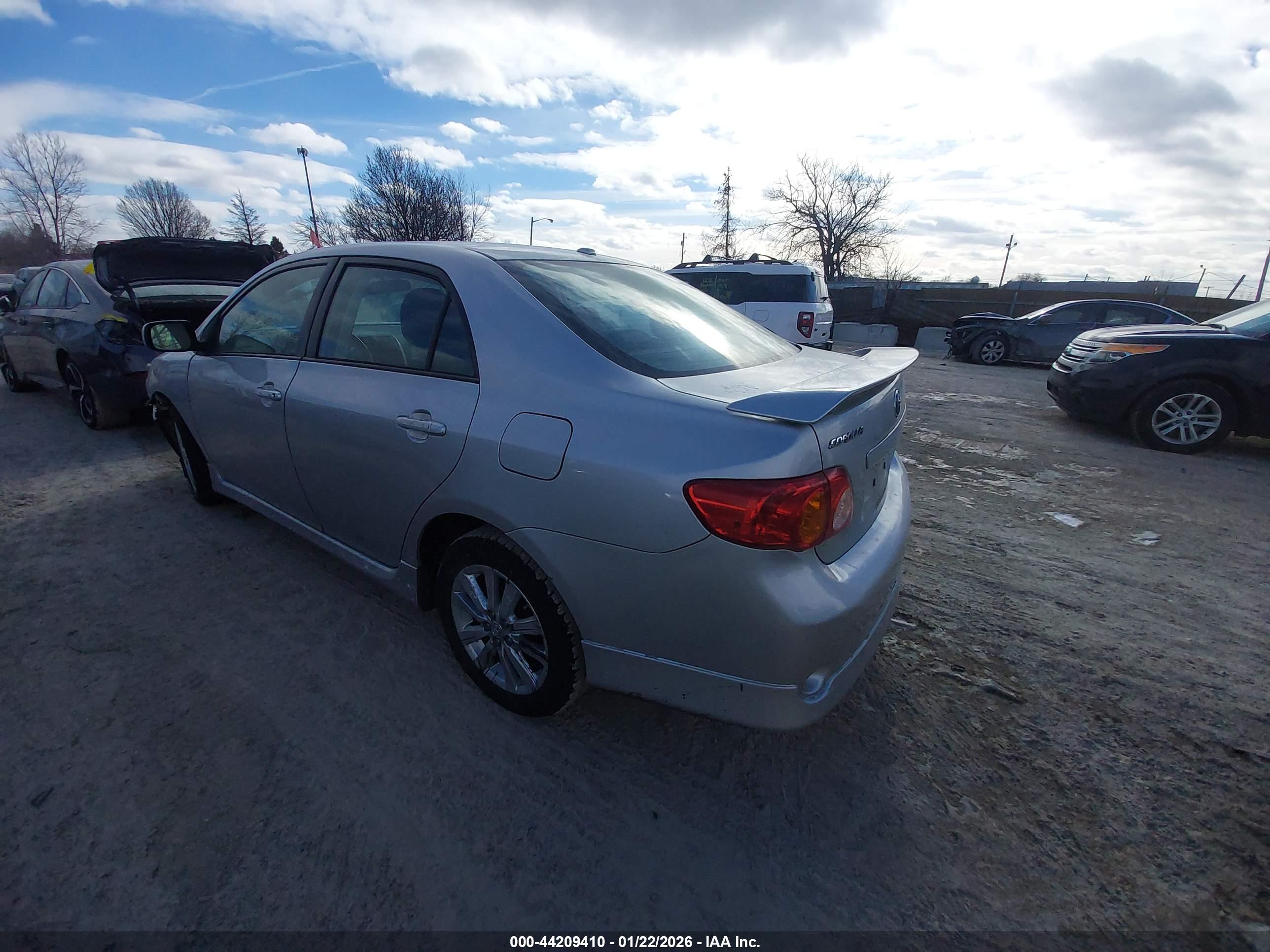 TOYOTA COROLLA image 3
