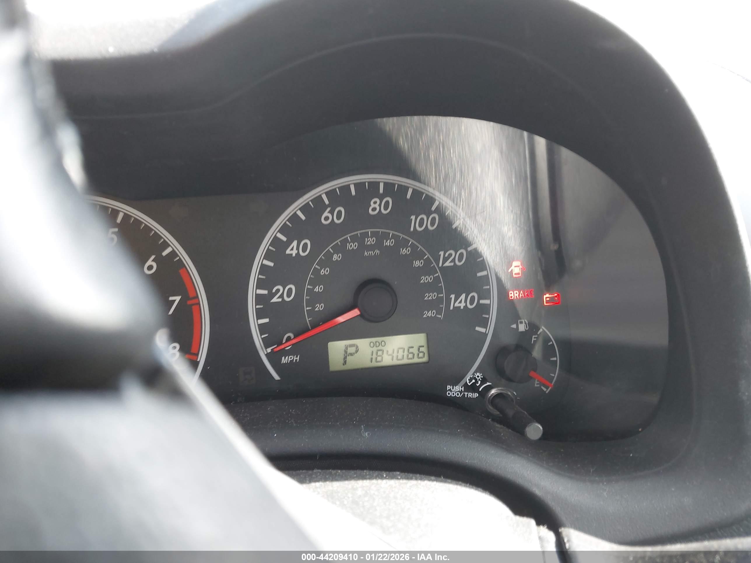 TOYOTA COROLLA image 7