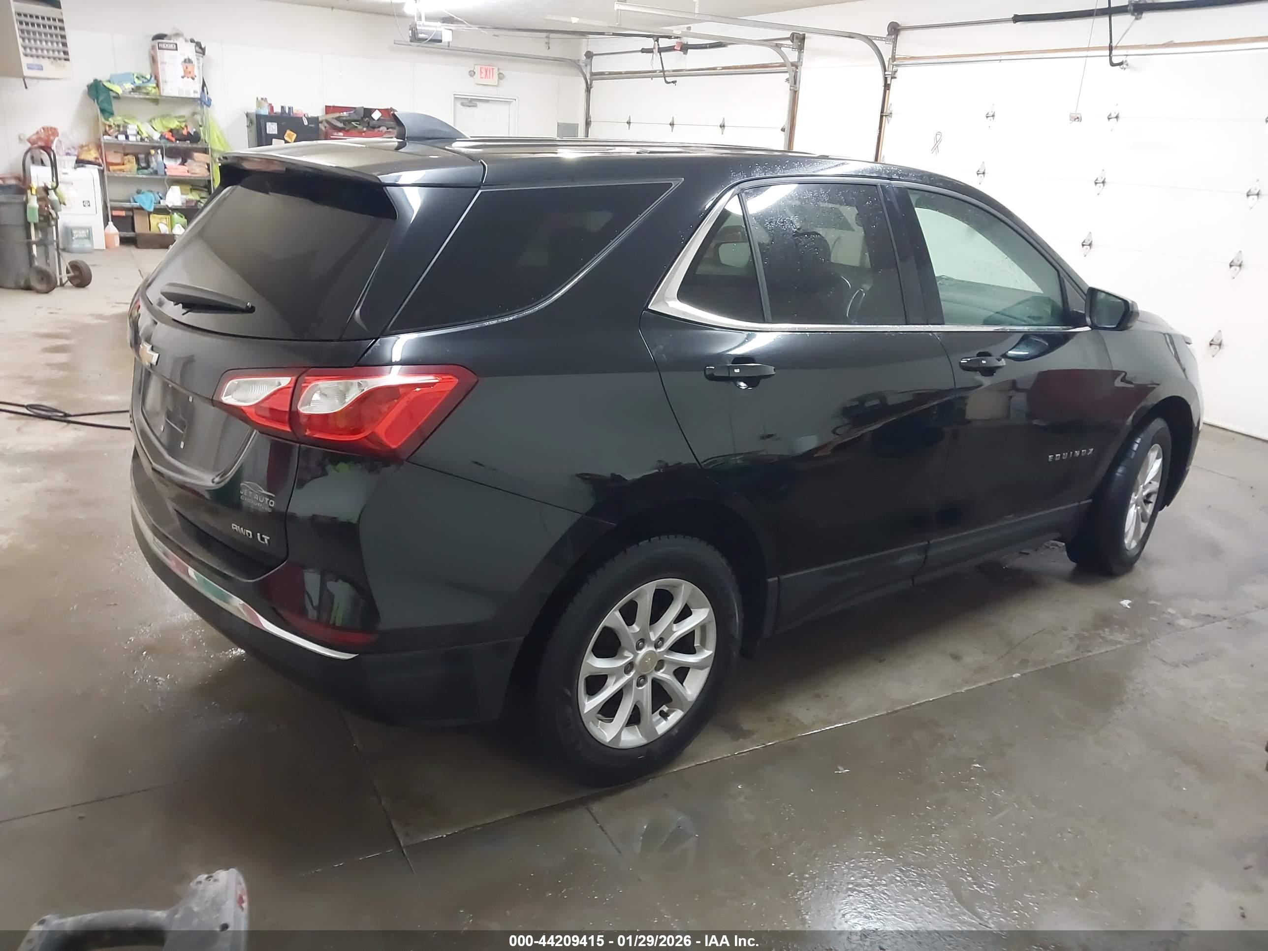 CHEVROLET EQUINOX image 4