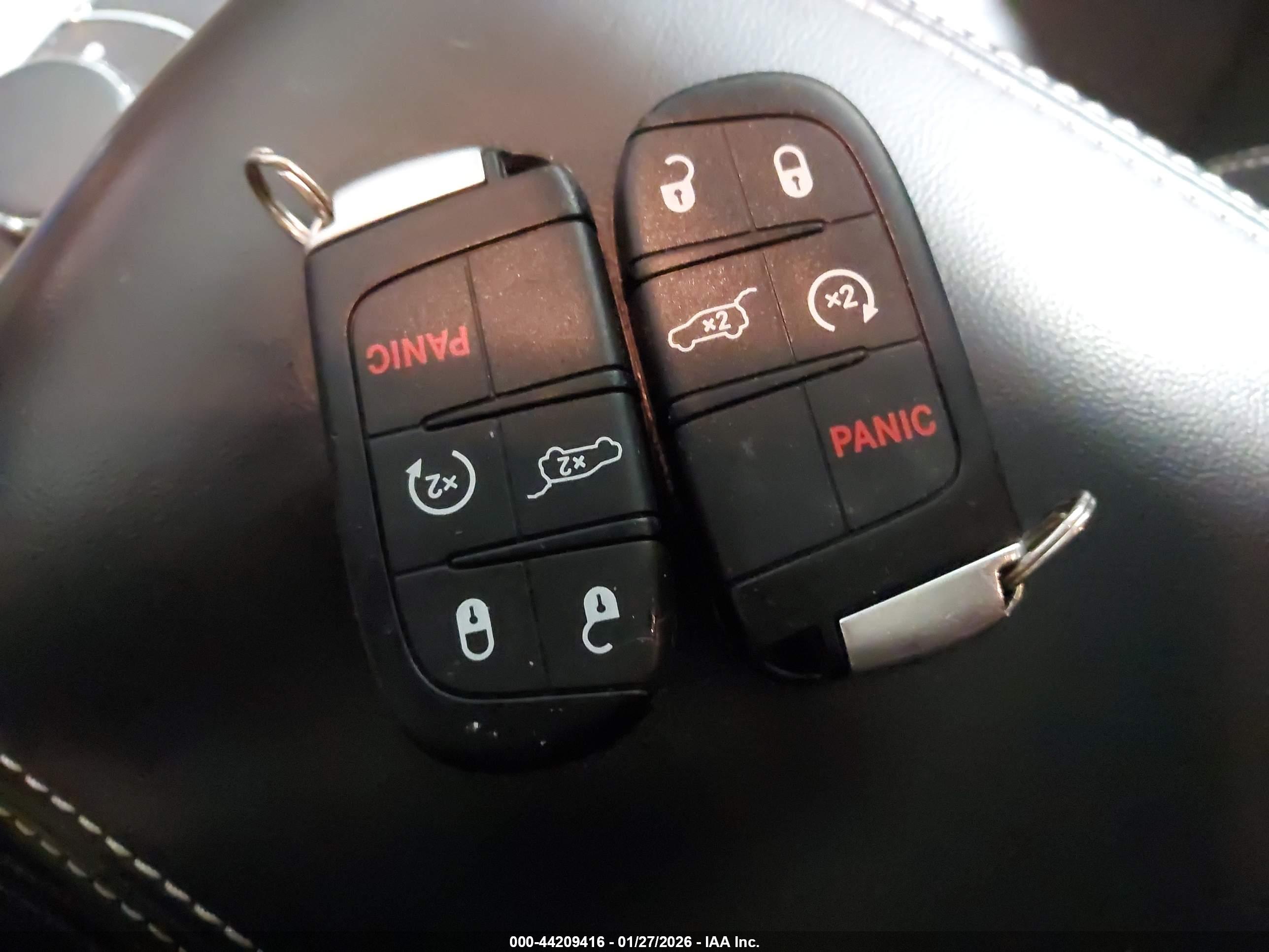 JEEP GRAND image 11