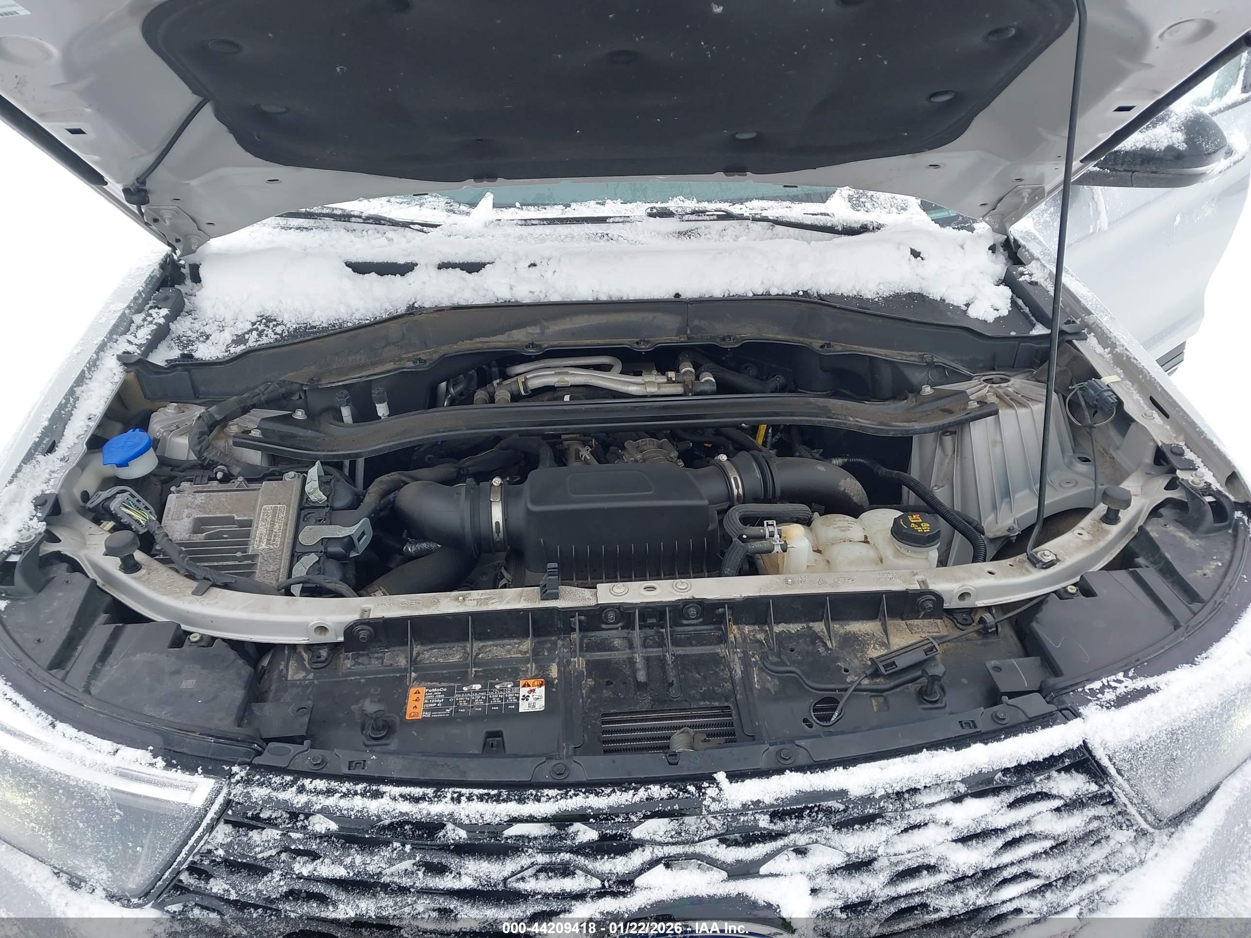 FORD EXPLORER image 10