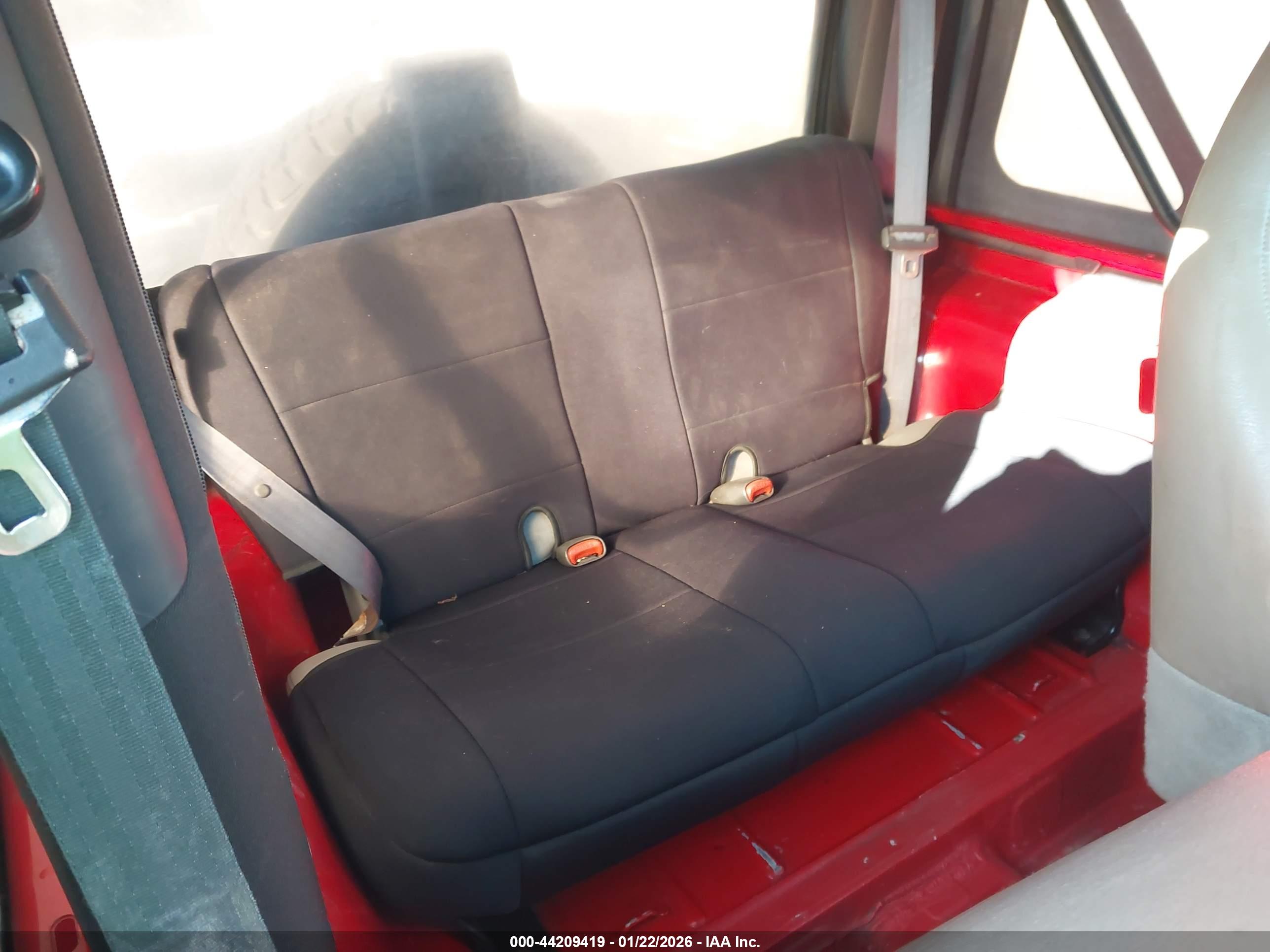 JEEP WRANGLER image 8