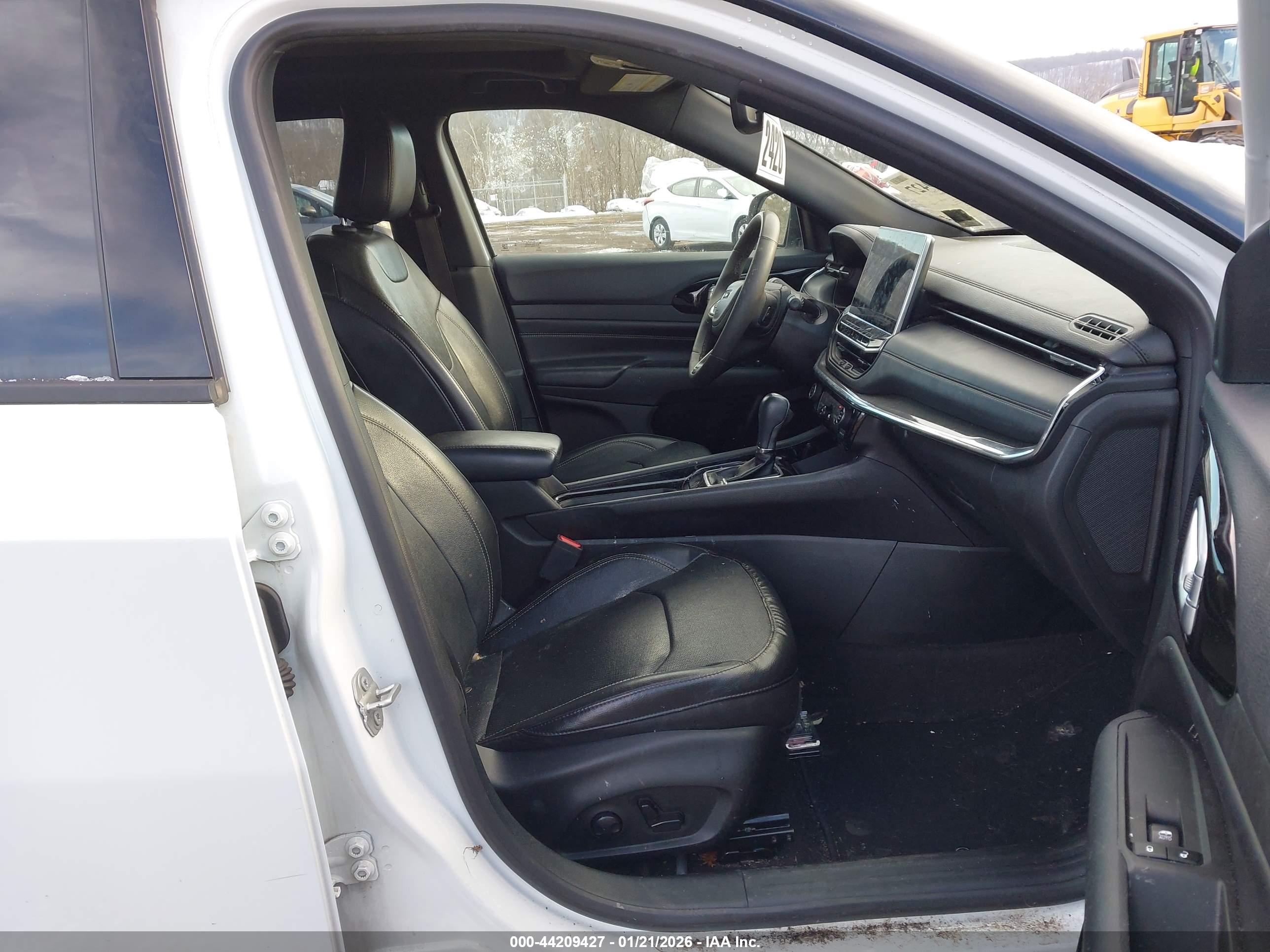 JEEP COMPASS image 5