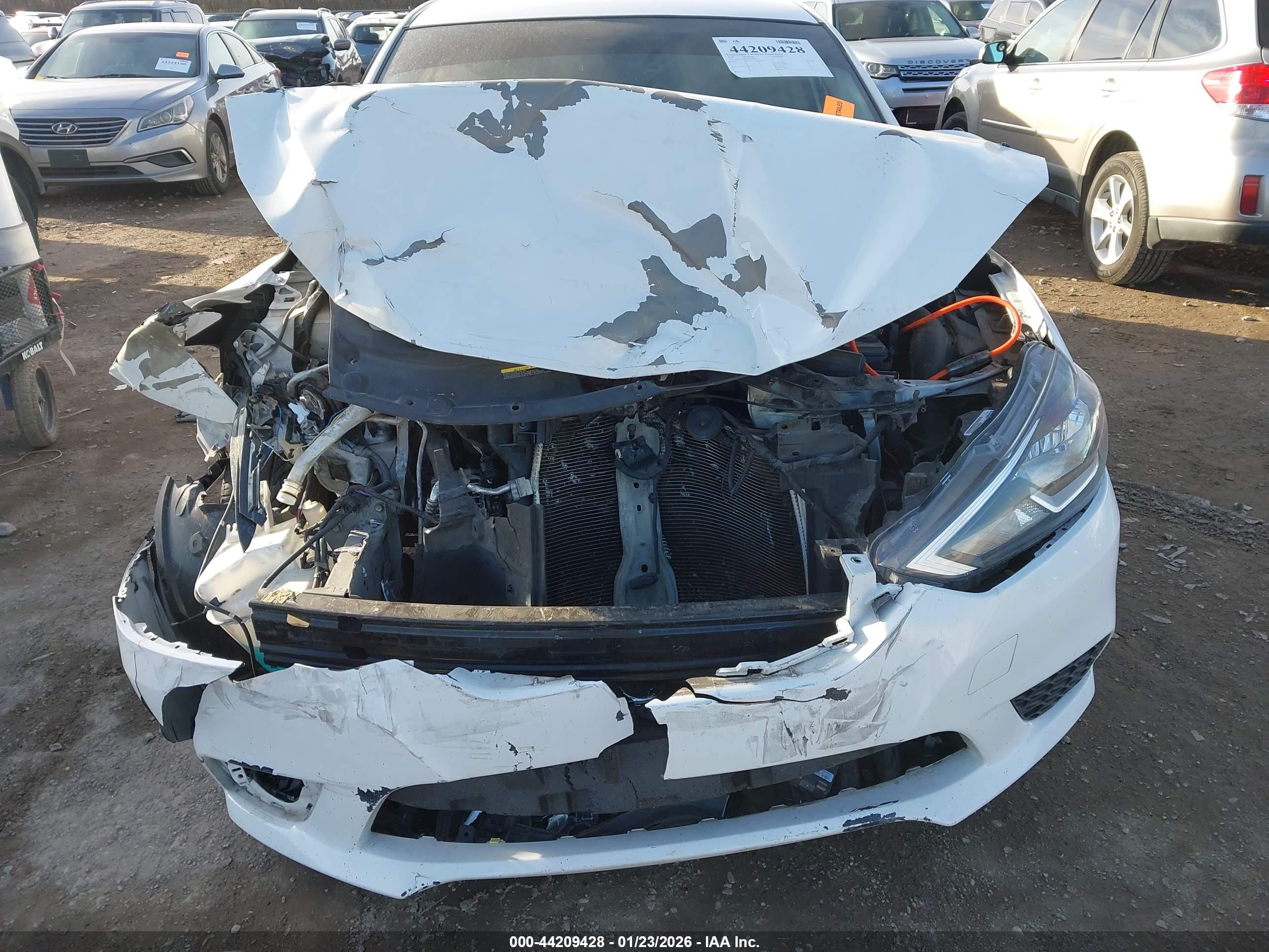 NISSAN SENTRA image 6