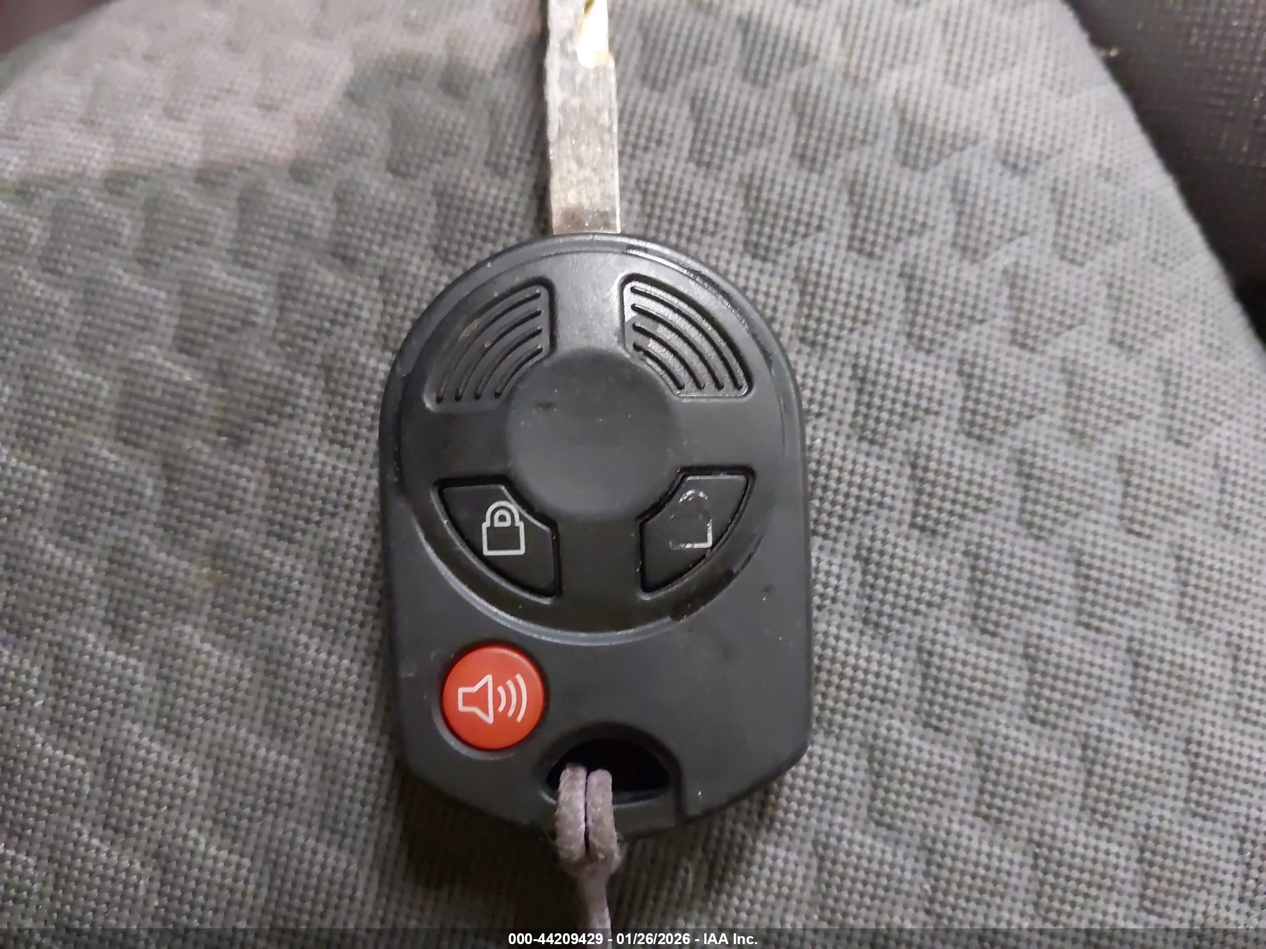 FORD ESCAPE image 11