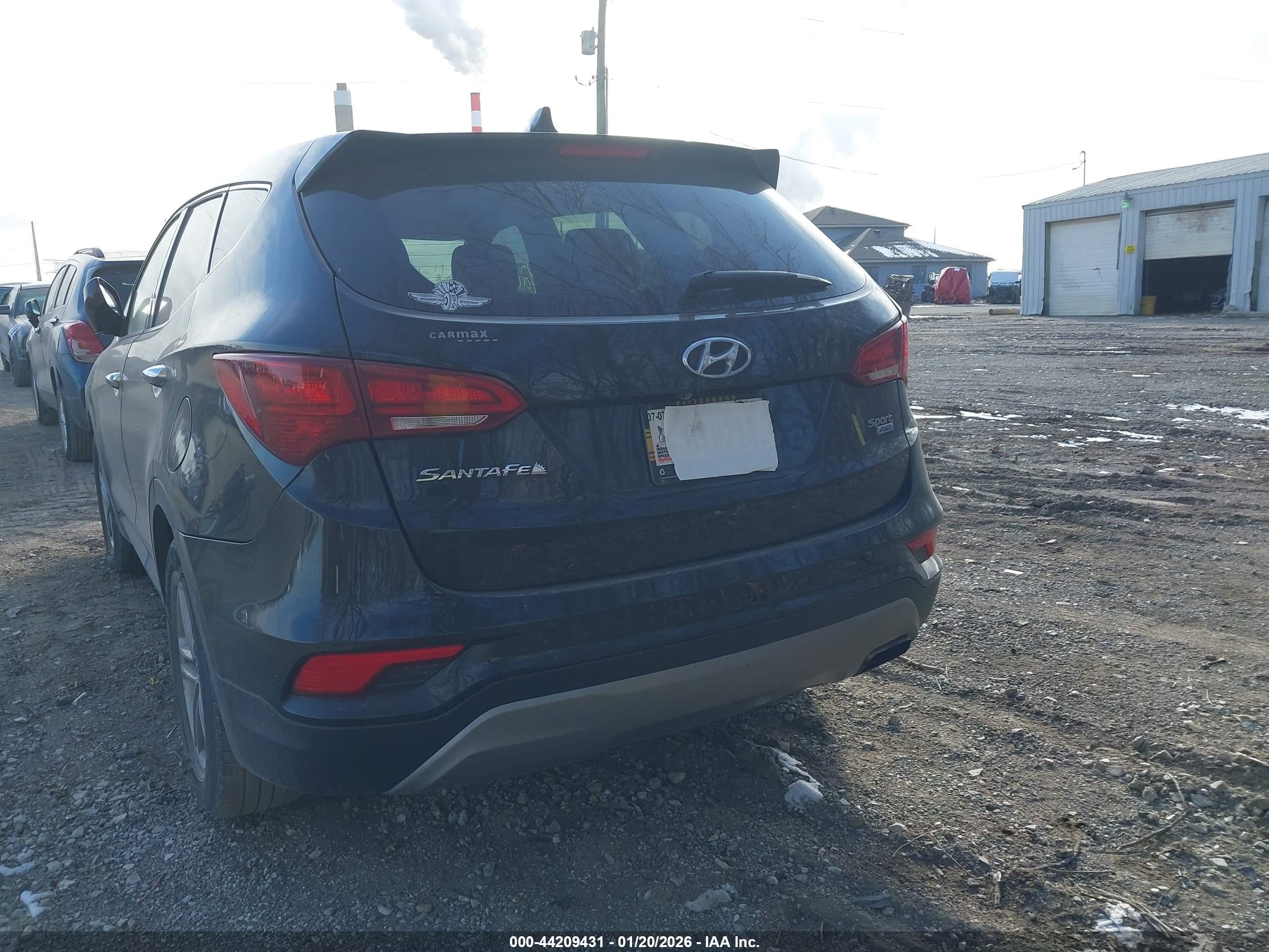 HYUNDAI SANTA image 3