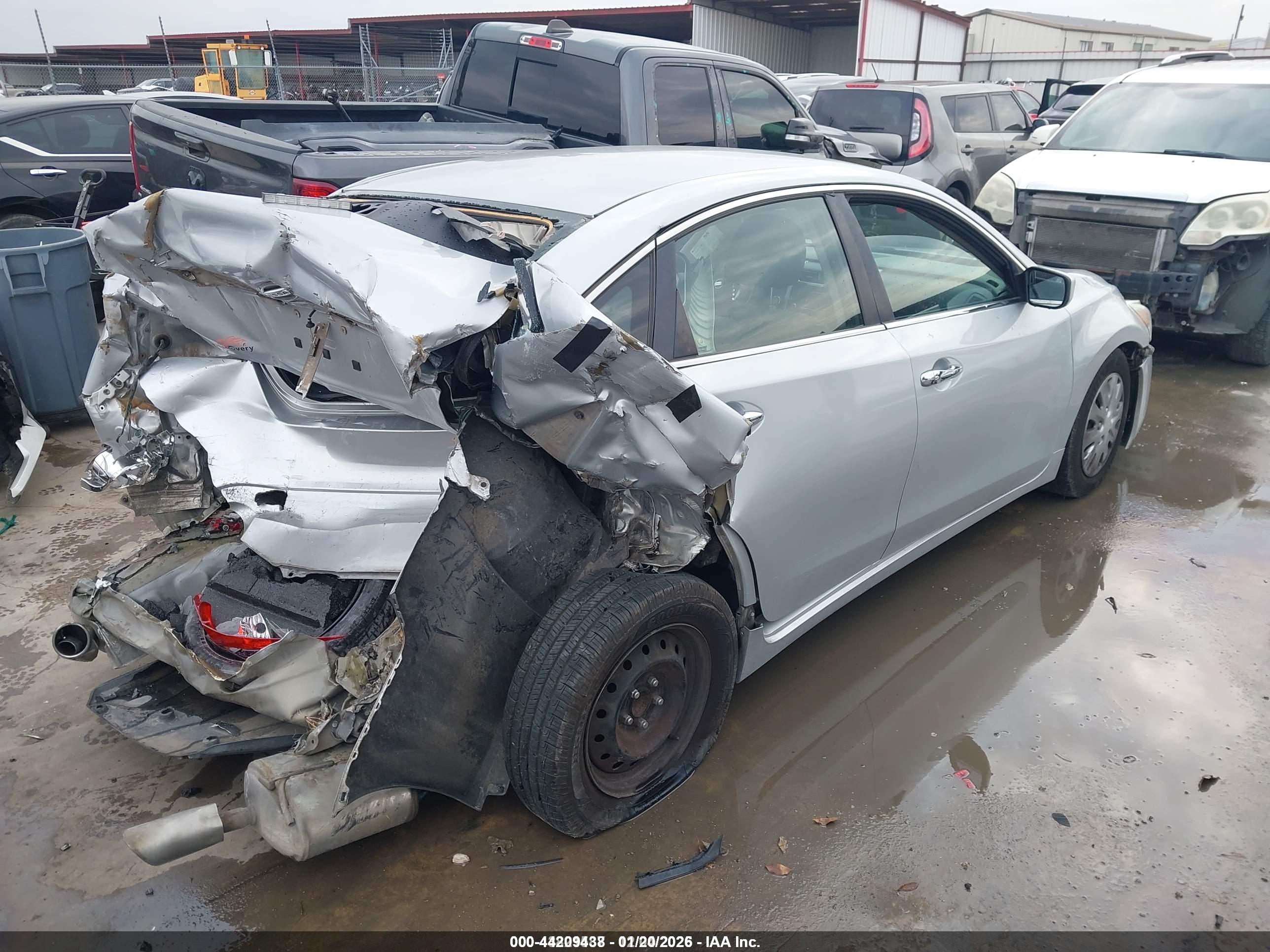NISSAN ALTIMA image 4