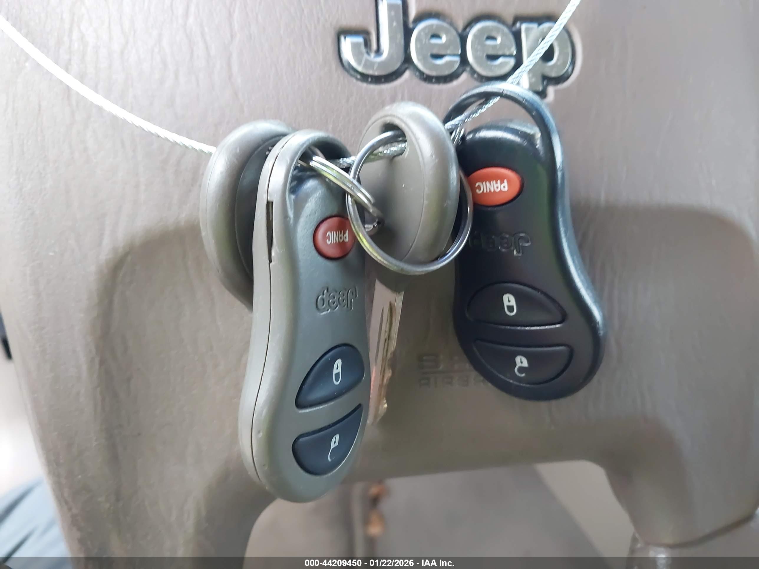 JEEP GRAND image 11