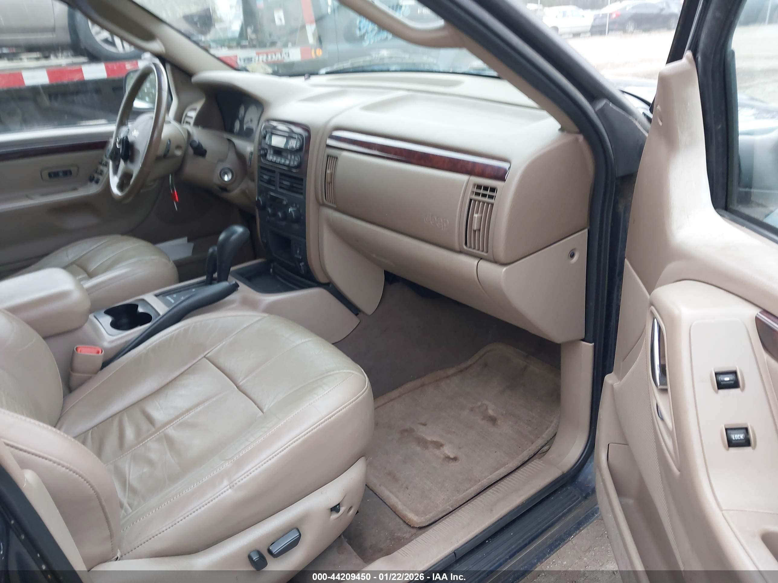 JEEP GRAND image 5