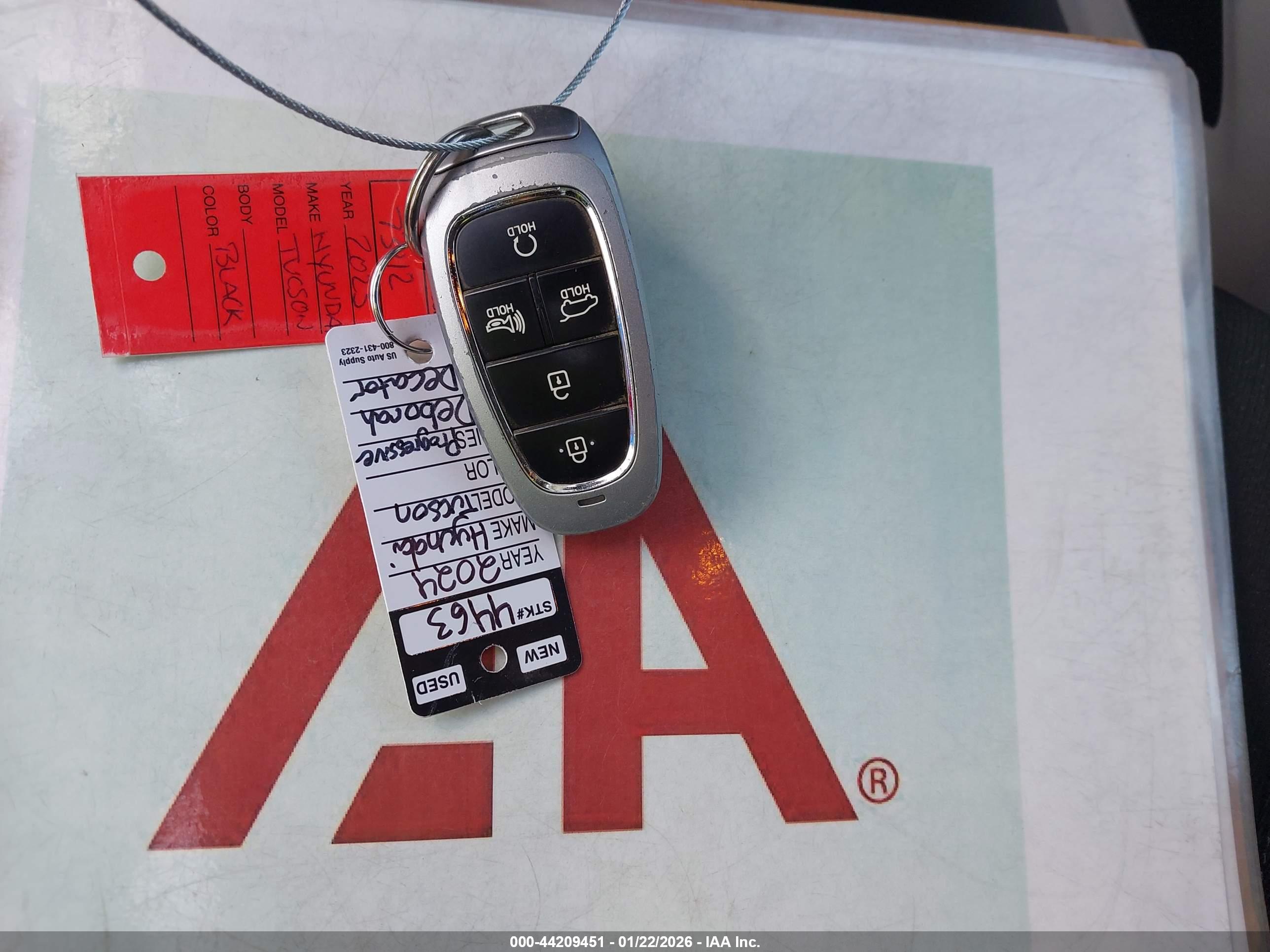 HYUNDAI TUCSON image 11