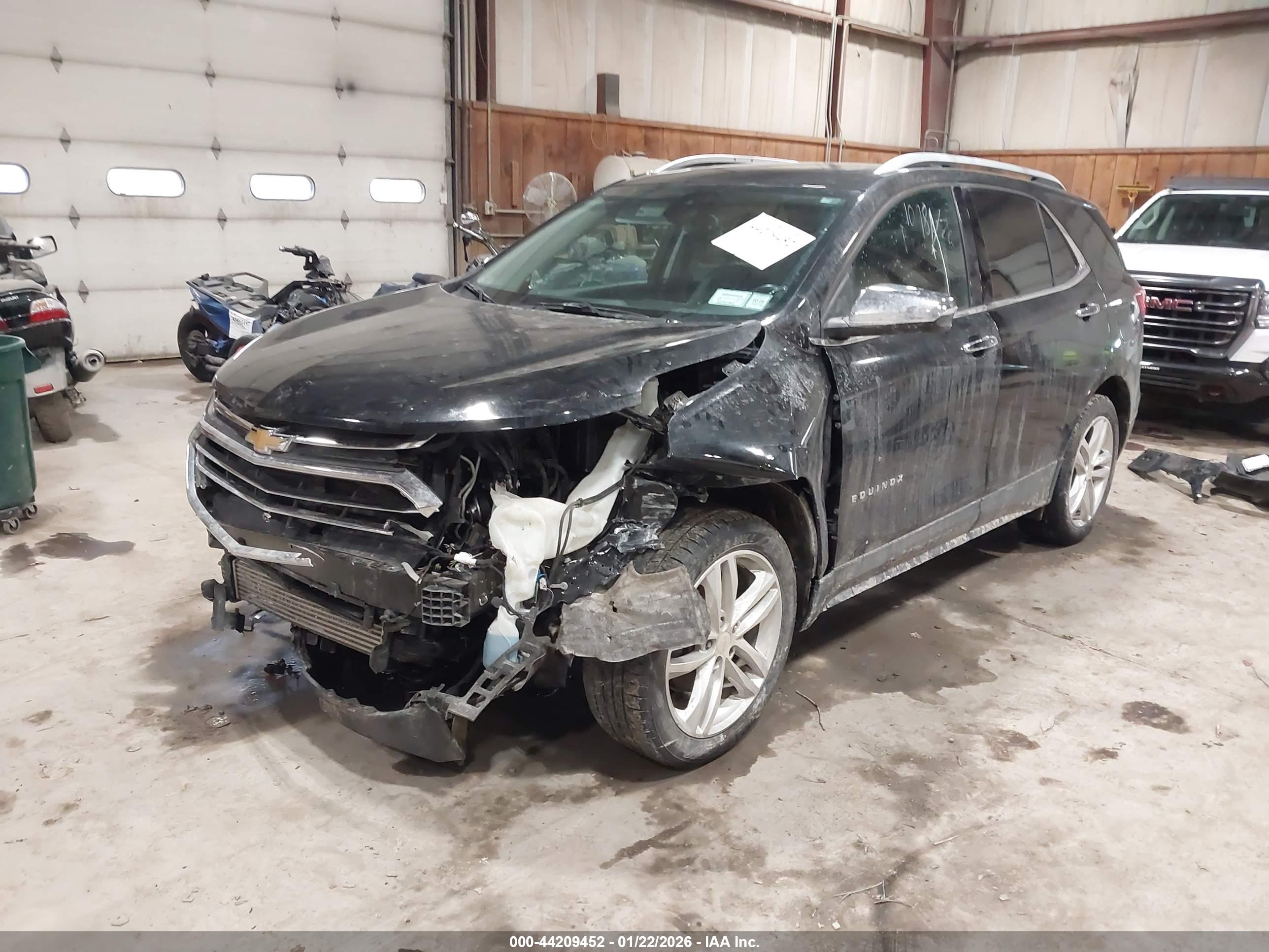 CHEVROLET EQUINOX image 2