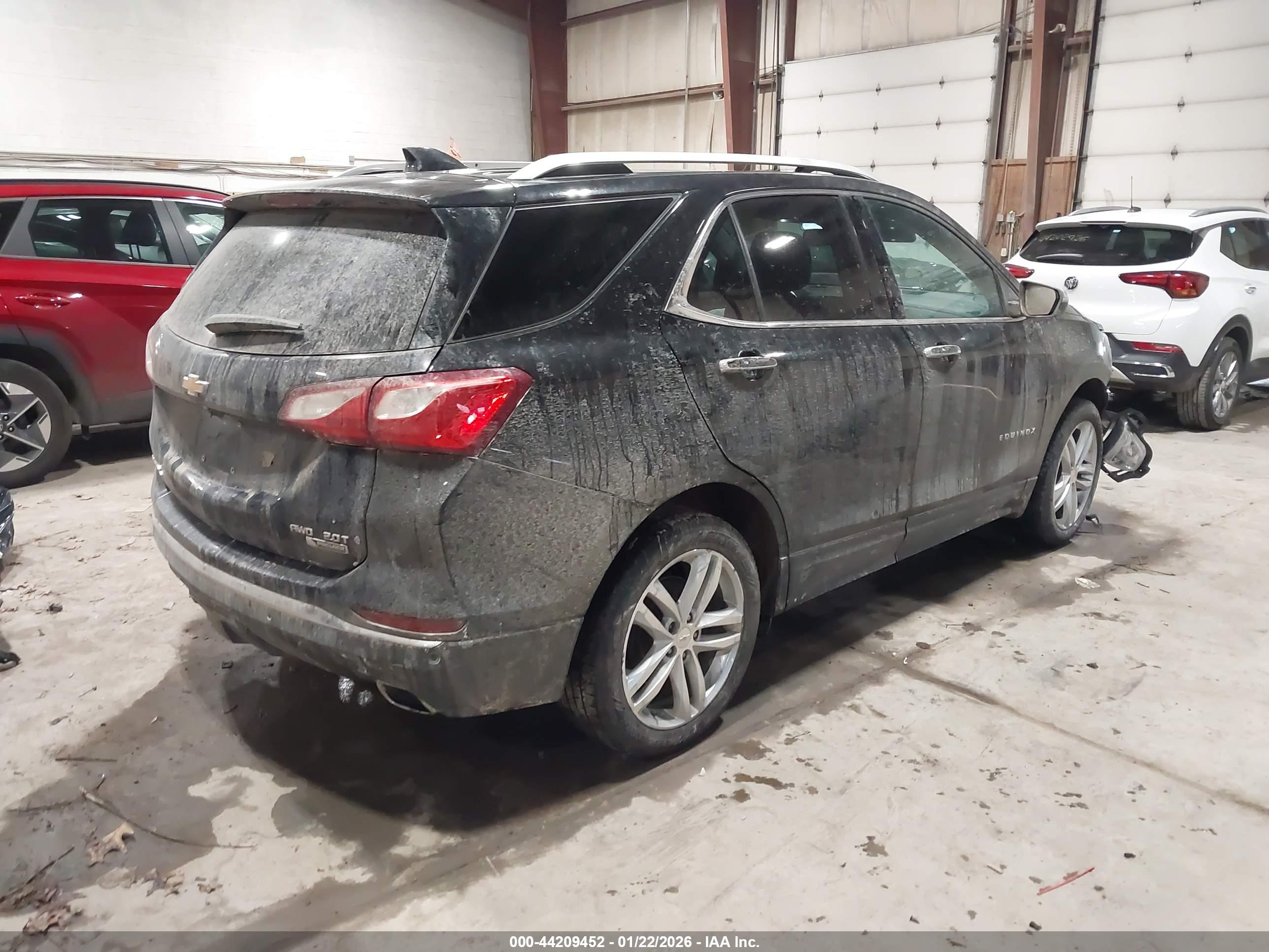 CHEVROLET EQUINOX image 4