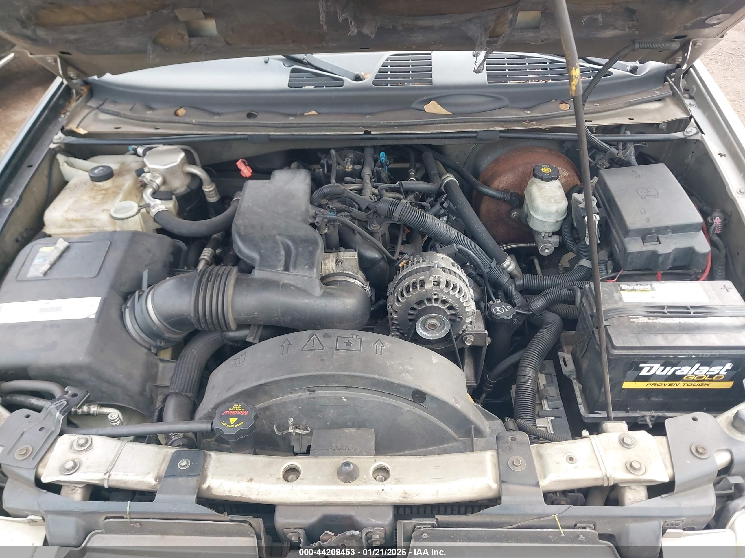 GMC ENVOY image 10