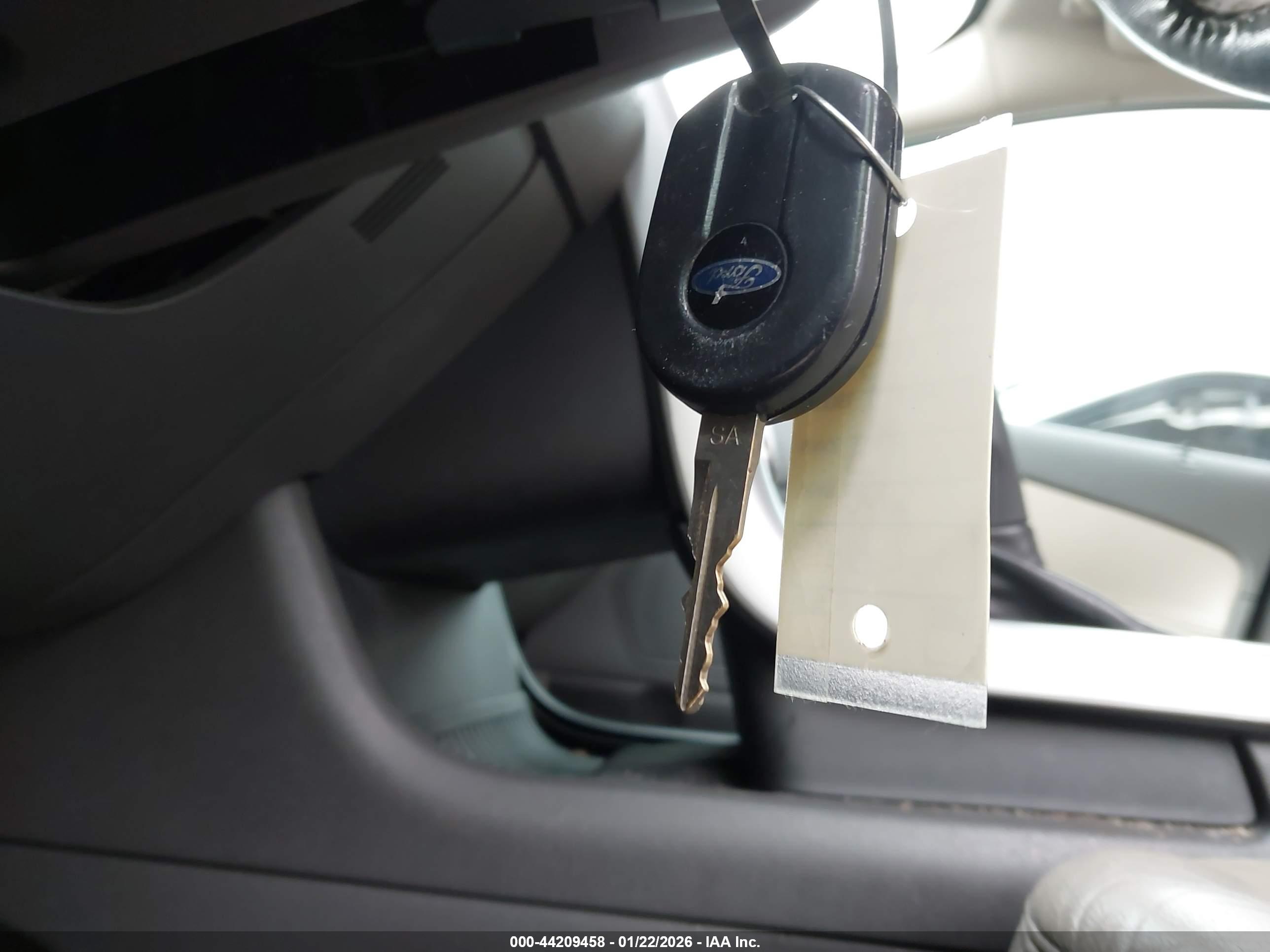 FORD EDGE image 11