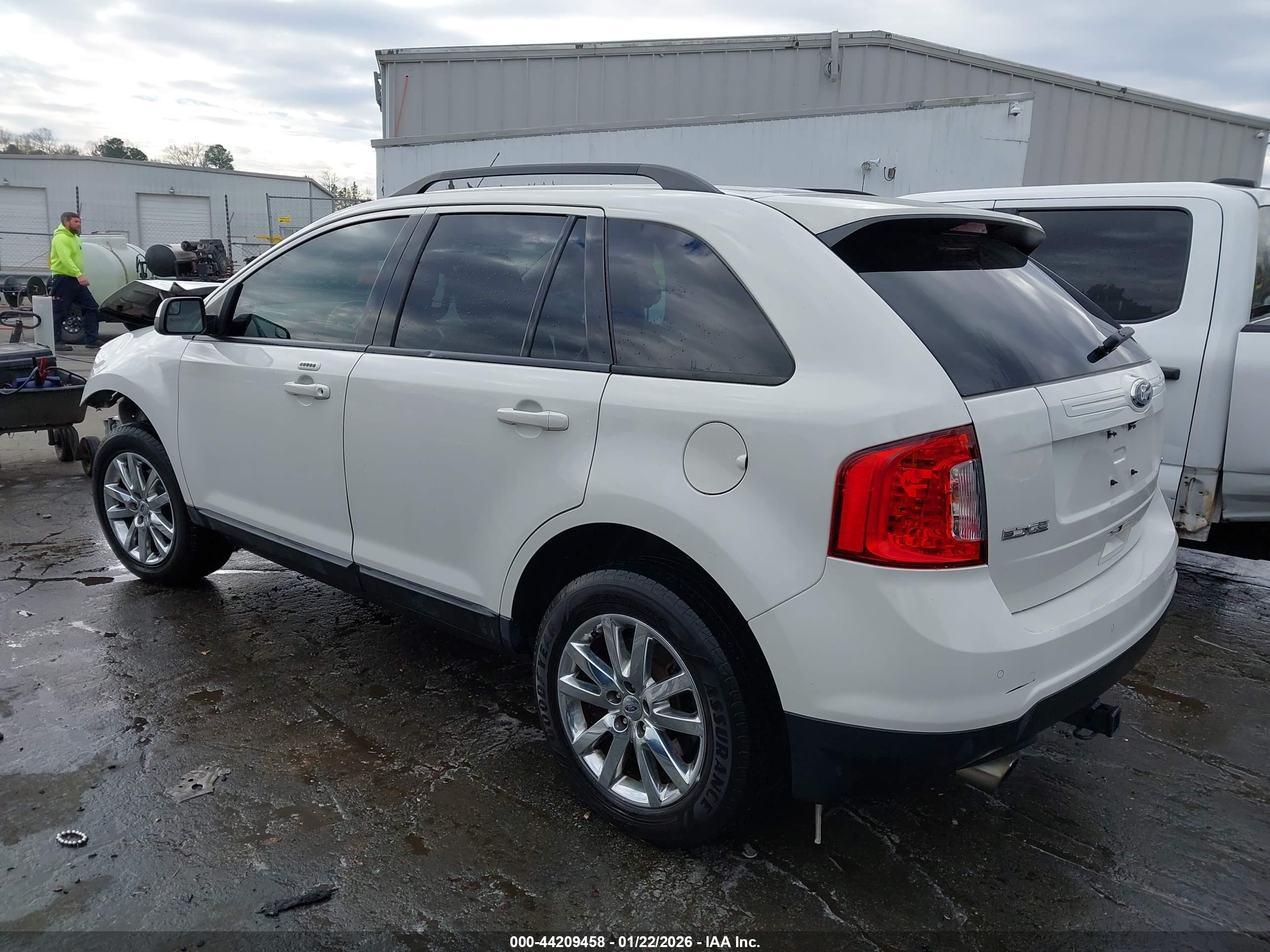 FORD EDGE image 3