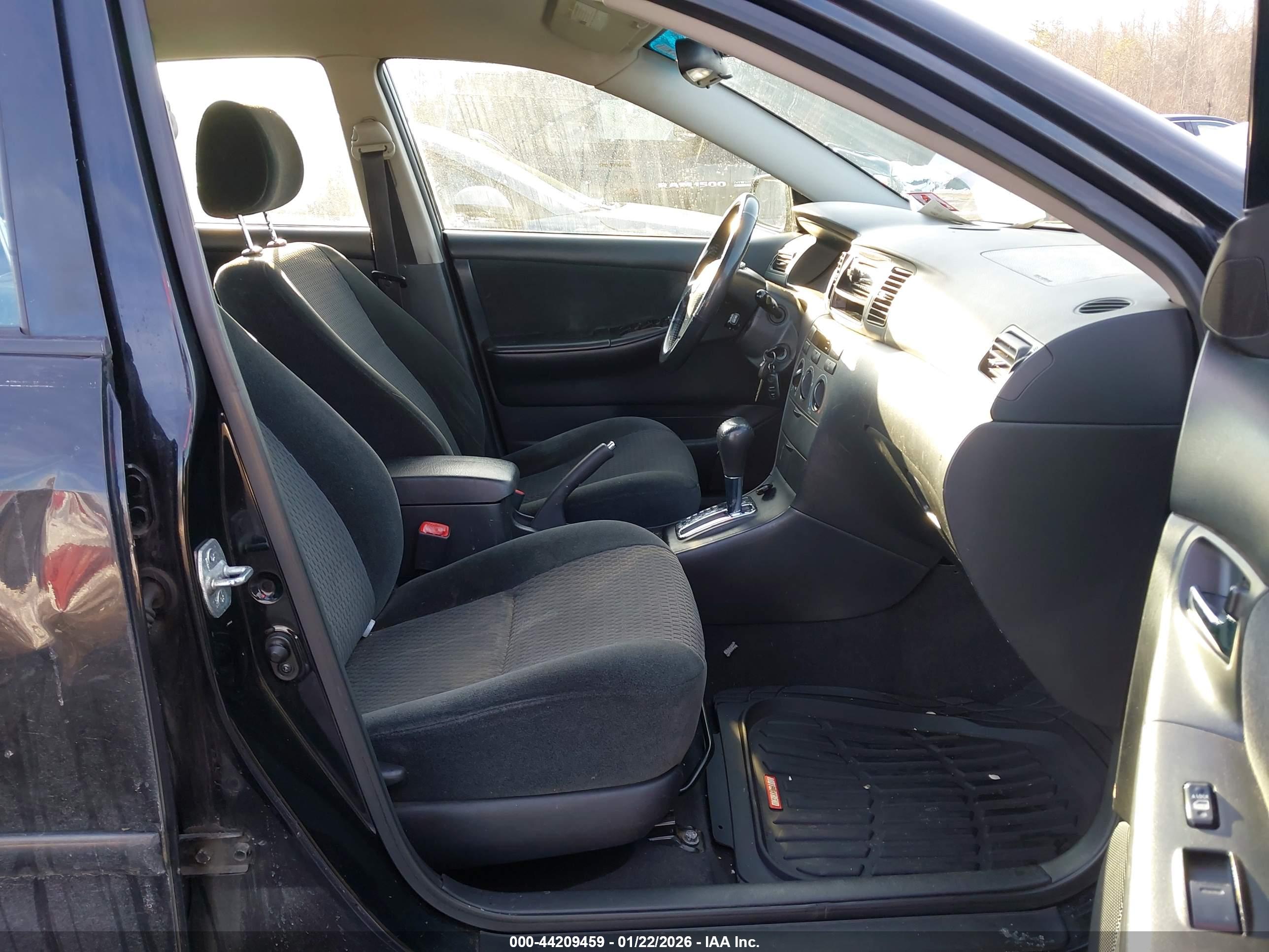 TOYOTA COROLLA image 5