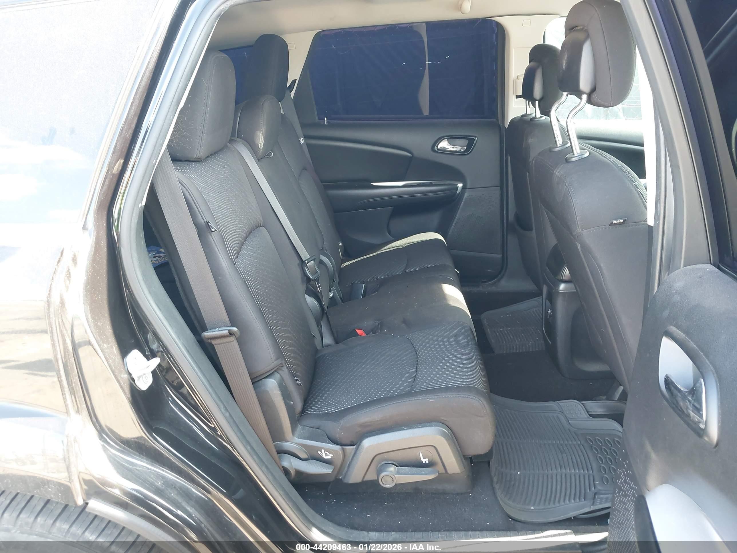 DODGE JOURNEY image 8