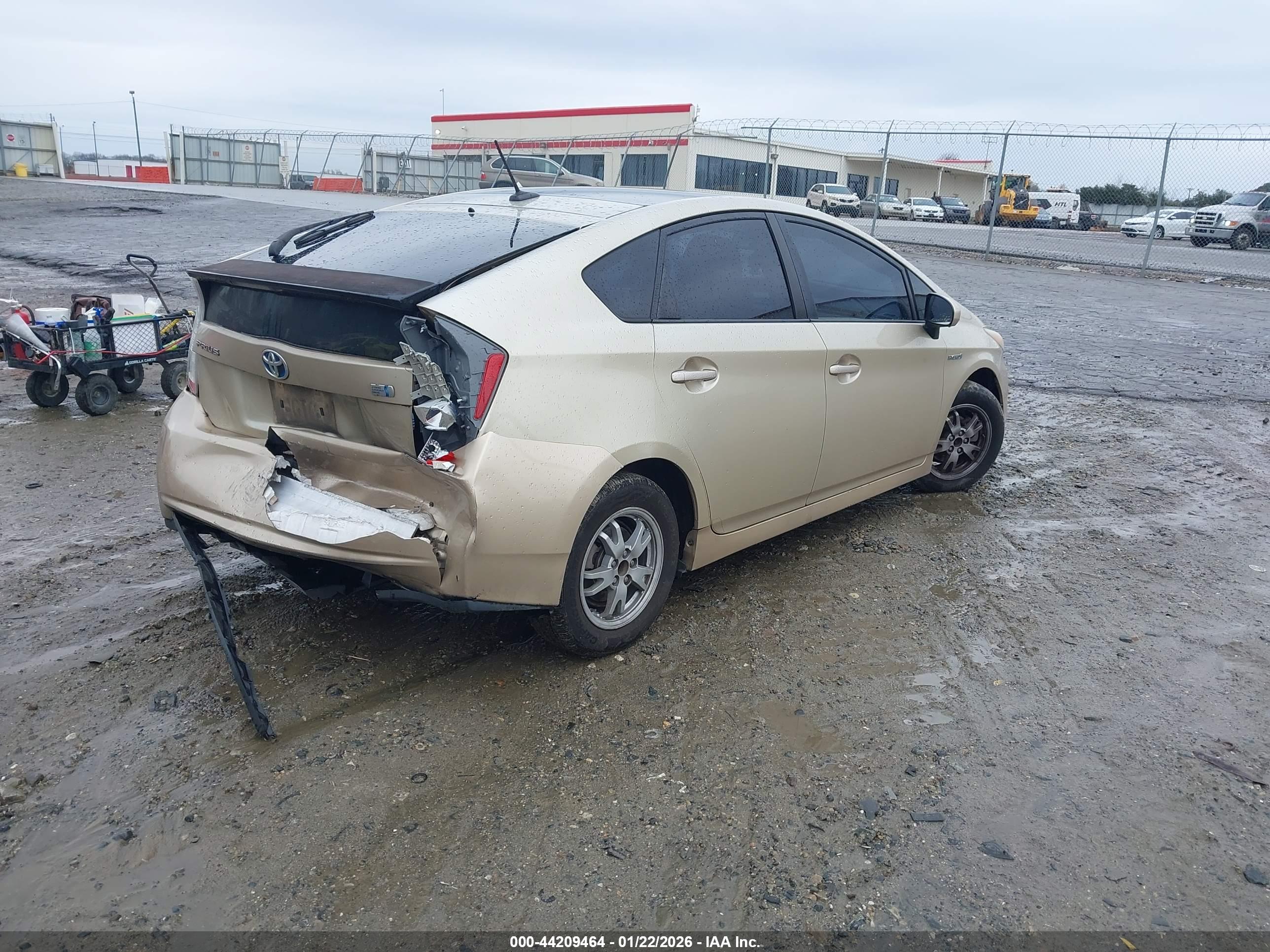 TOYOTA PRIUS image 4