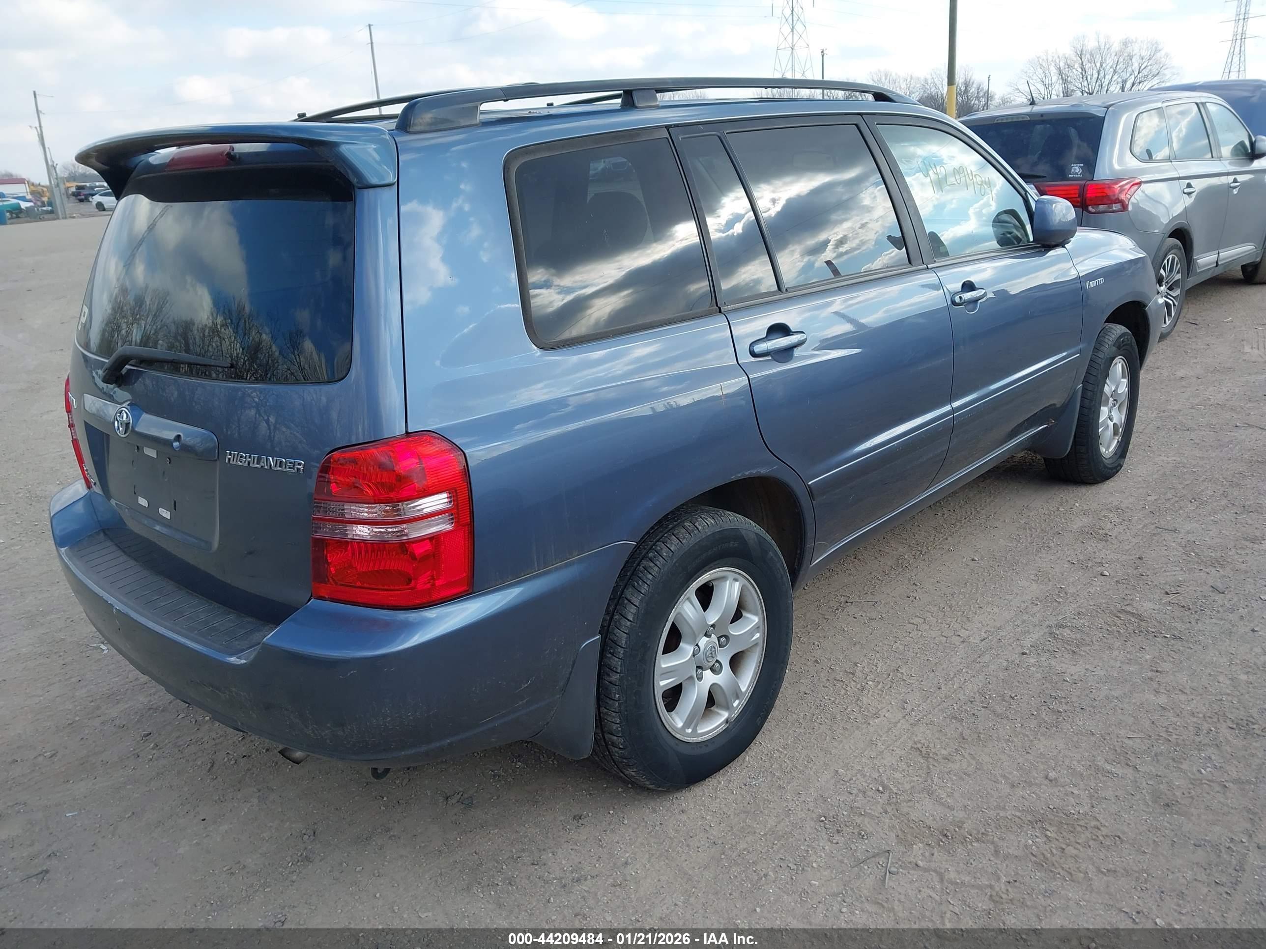 TOYOTA HIGHLANDER image 4