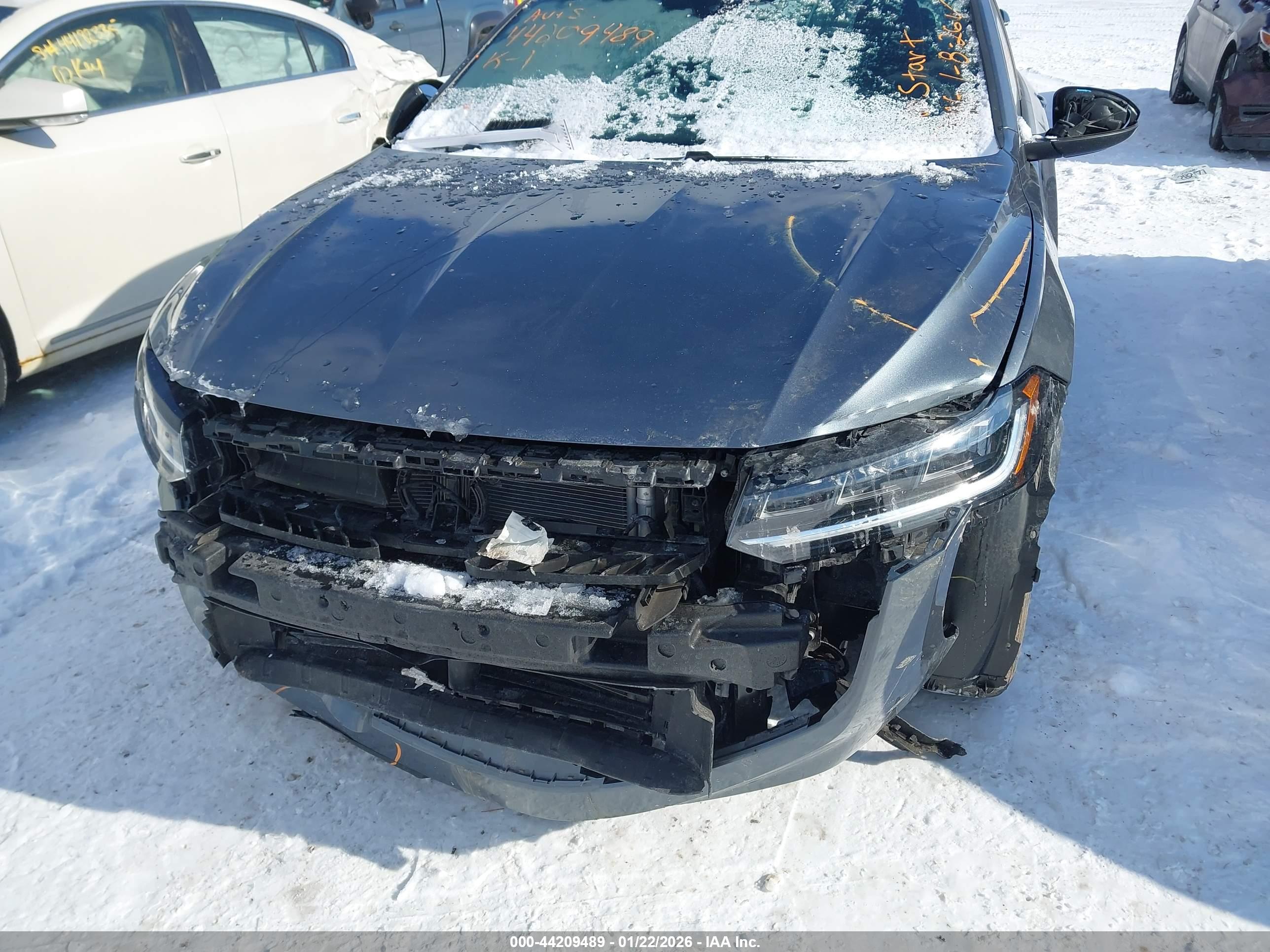 VOLKSWAGEN JETTA image 6