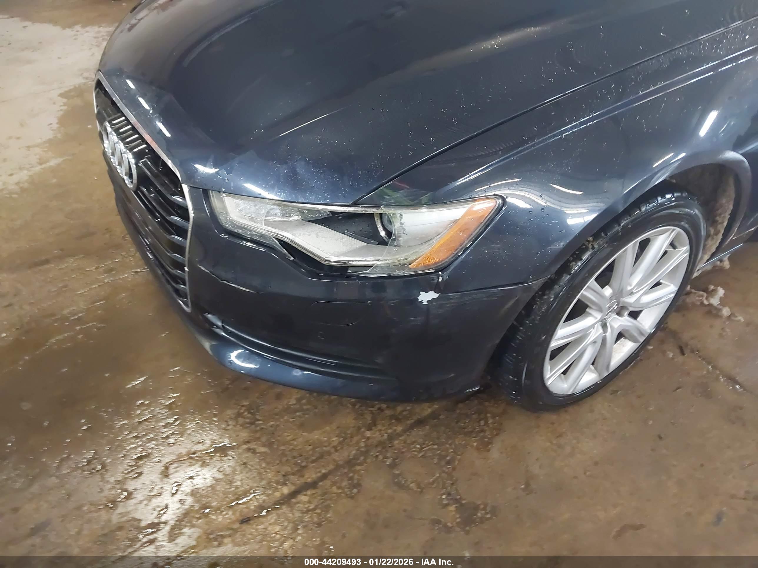 AUDI A6 image 6