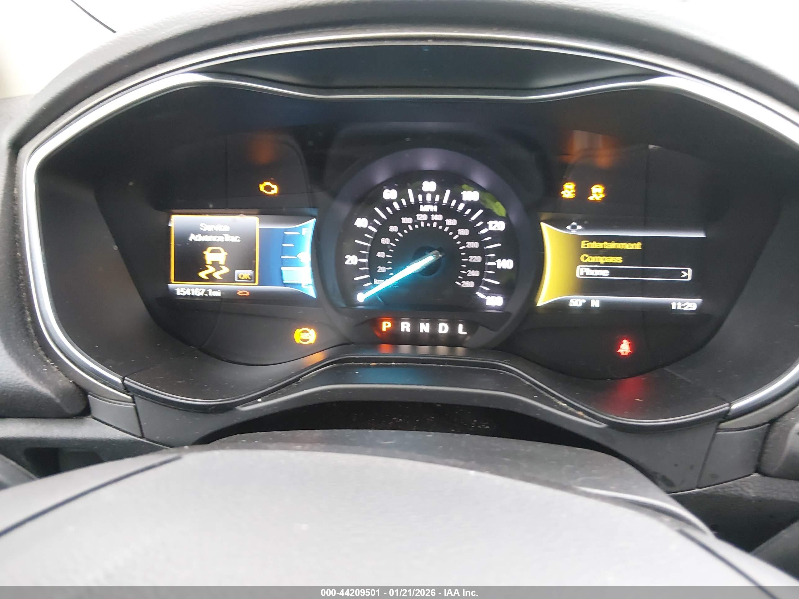 FORD FUSION image 7