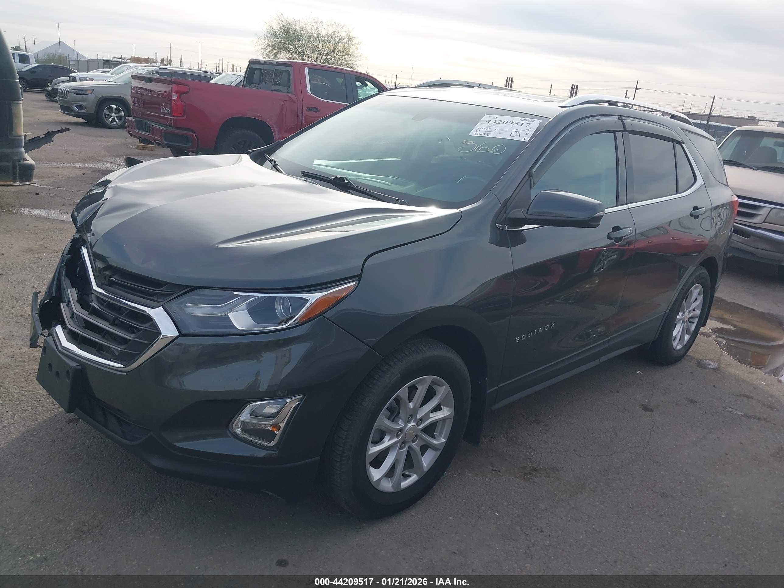 CHEVROLET EQUINOX image 2