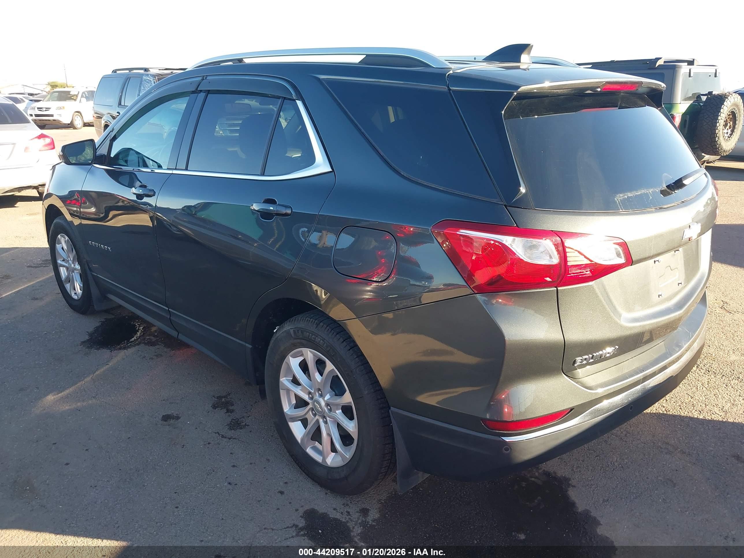 CHEVROLET EQUINOX image 3