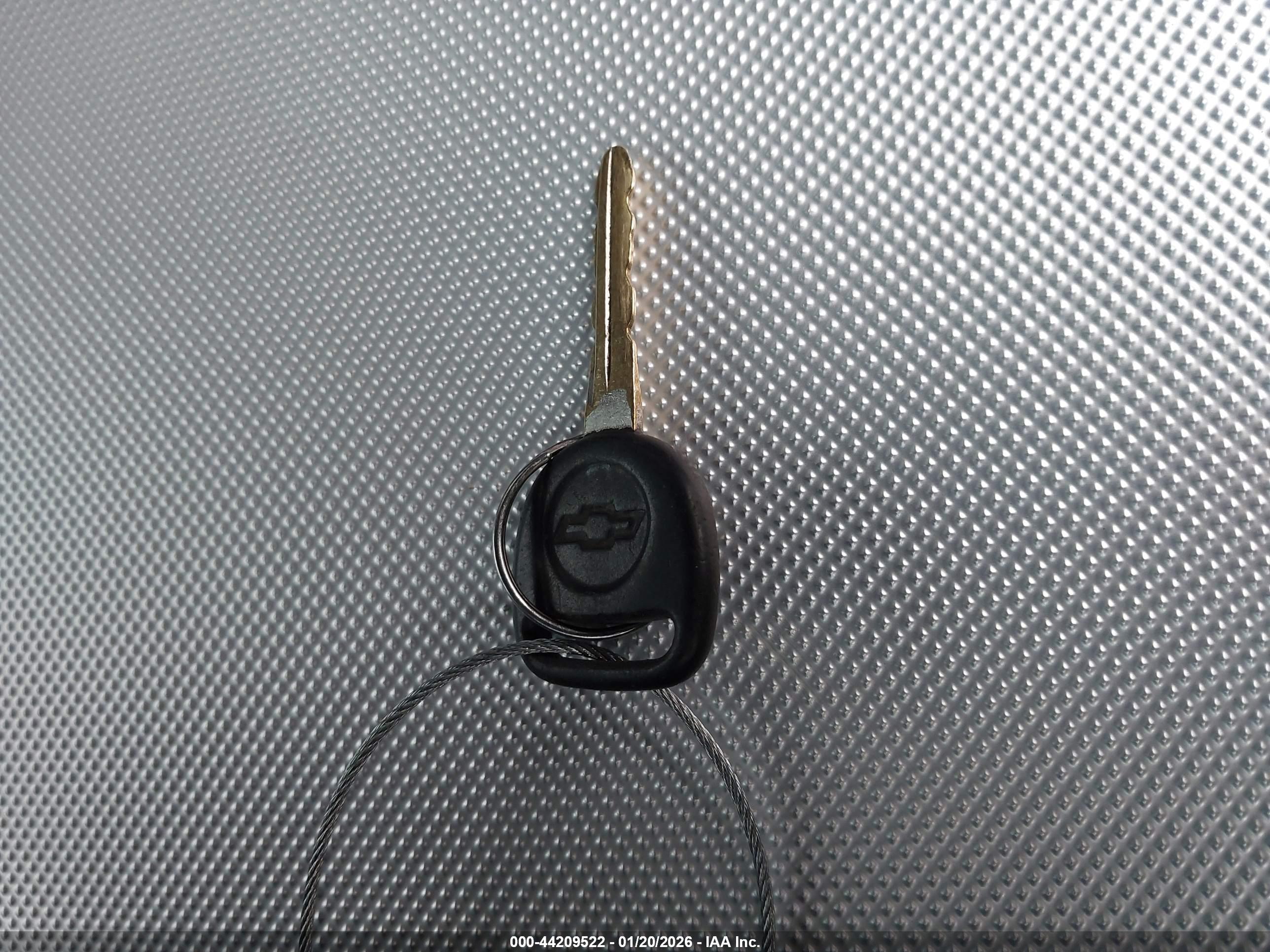 CHEVROLET SILVERADO image 11