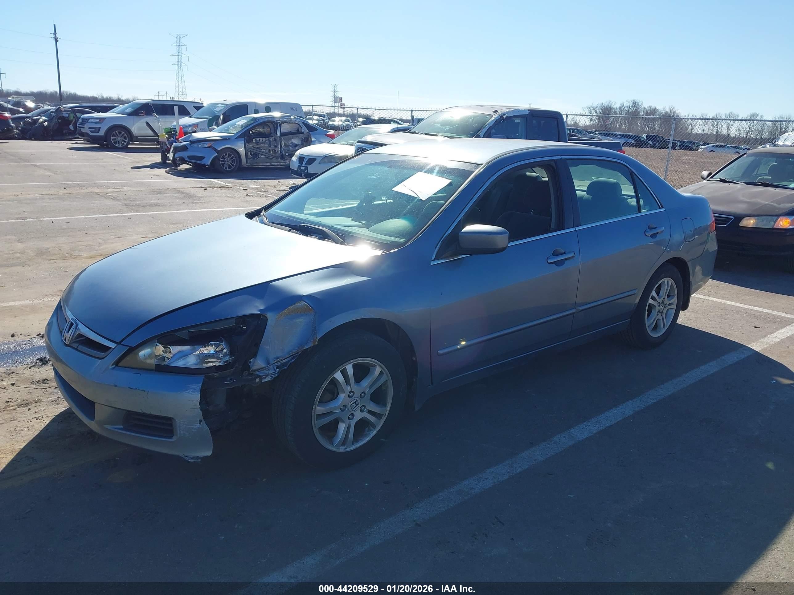 HONDA ACCORD image 2