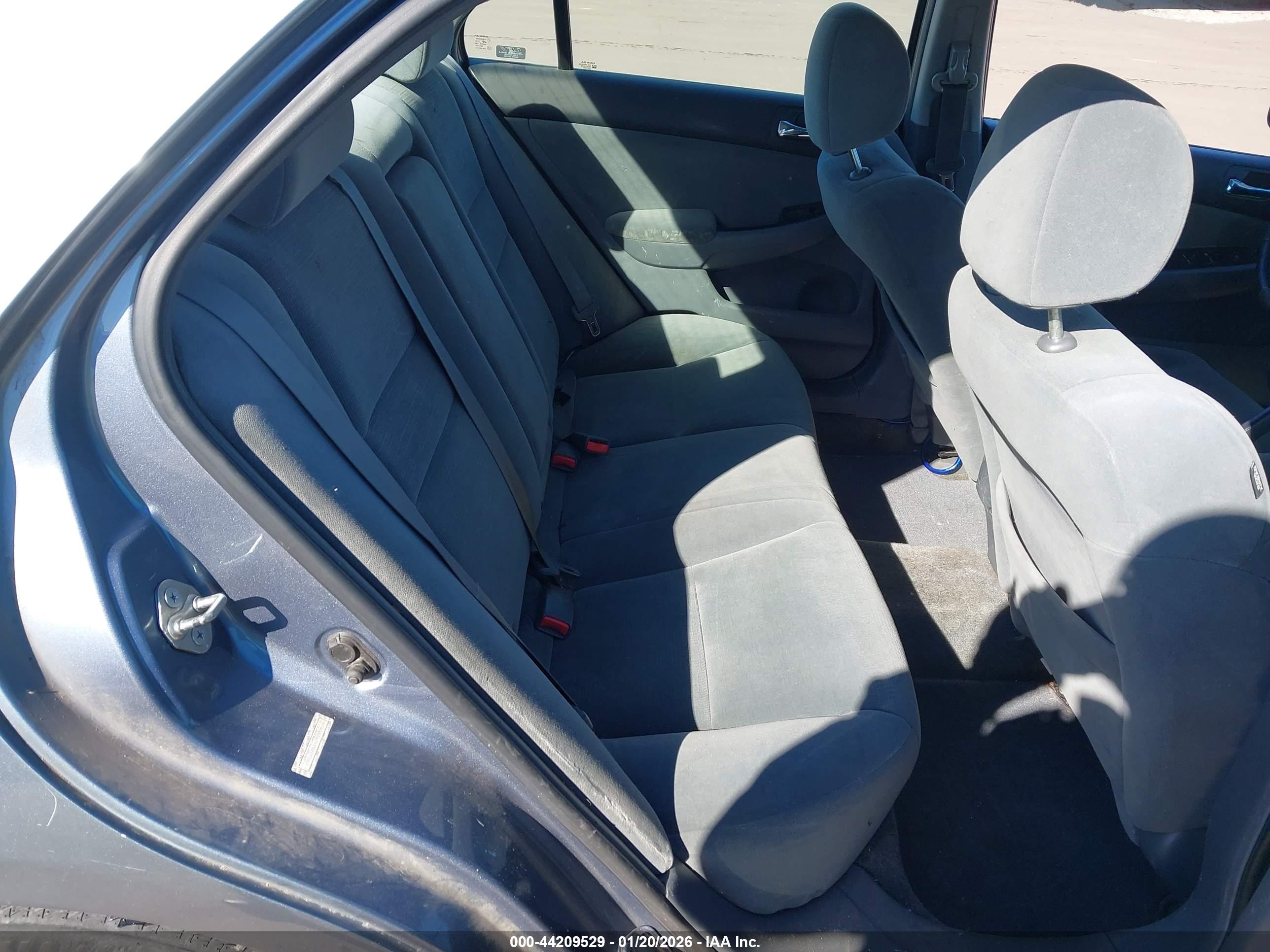 HONDA ACCORD image 8